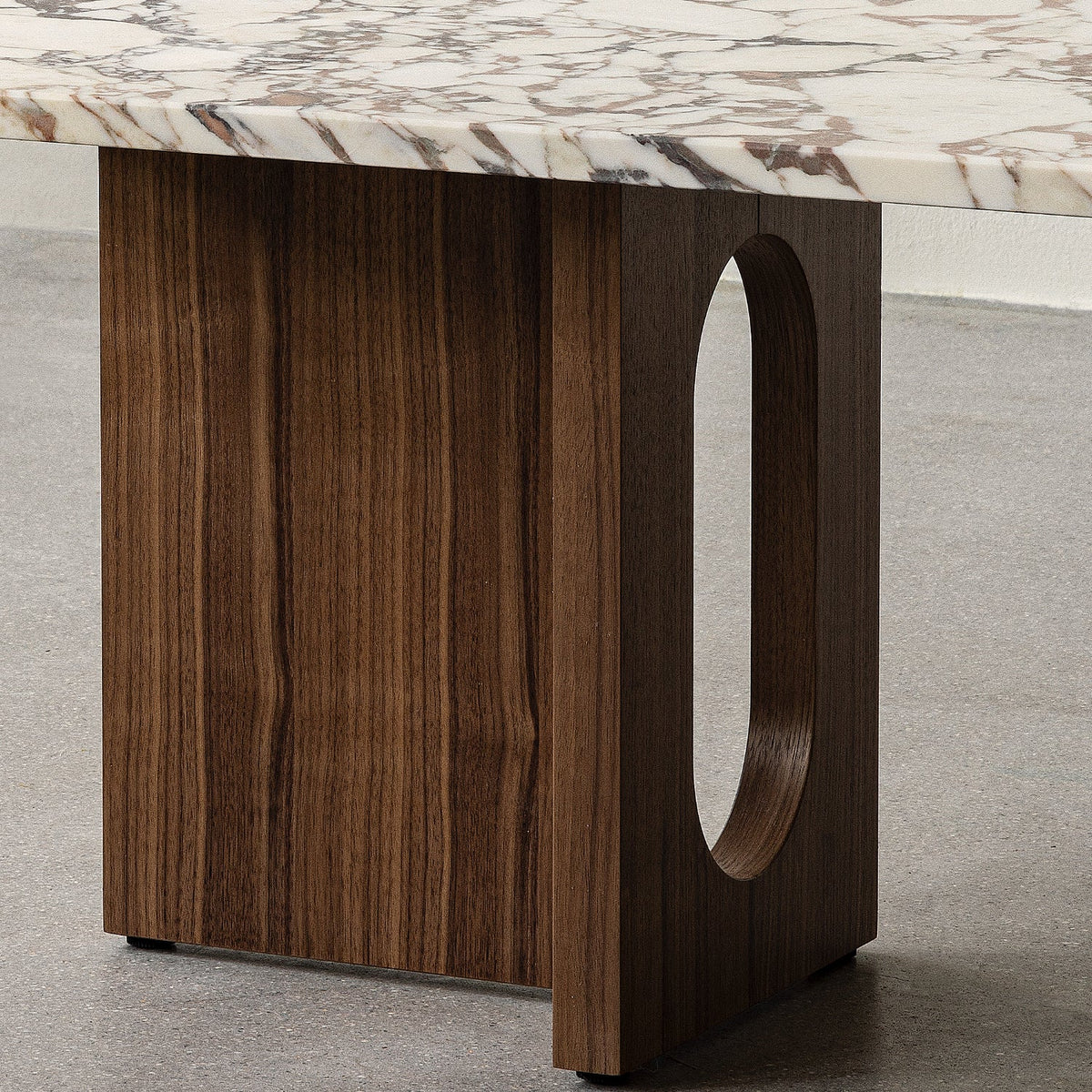 Audo Copenhagen Androgyne Lounge Table Walnut Calacatta Viola#Base/Top_Calacatta Viola