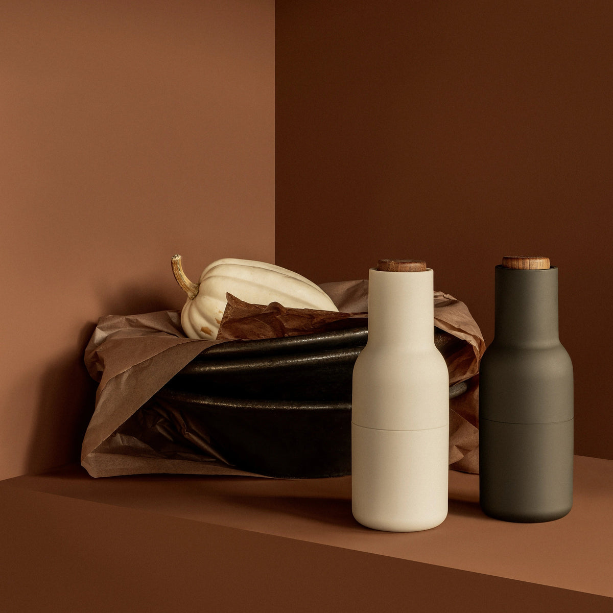 Audo Copenhagen Bottle Grinders, Set of 2 Carbon, Walnut Lid - KANSO#Color_Carbon, Walnut Lid