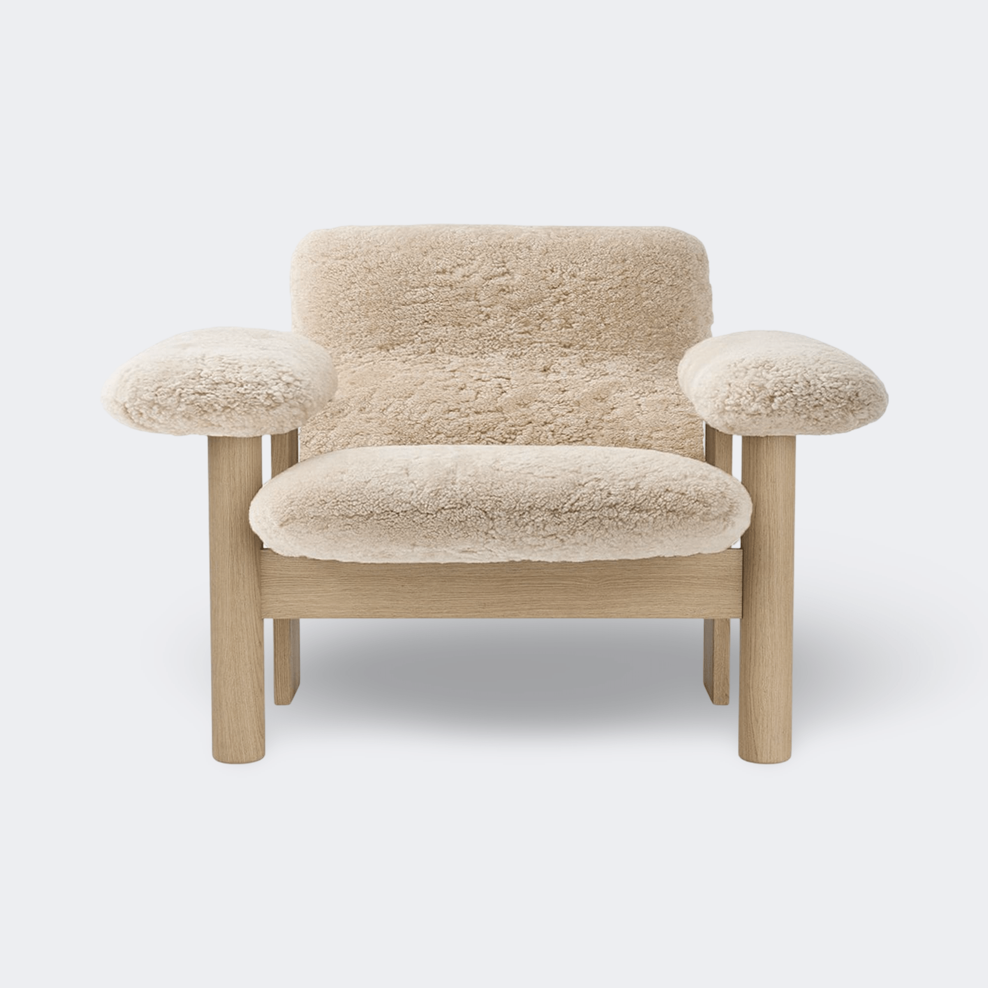 Audo Copenhagen Brasilia Lounge Chair, Low Back Walnut Sheepskin Sahara - KANSO