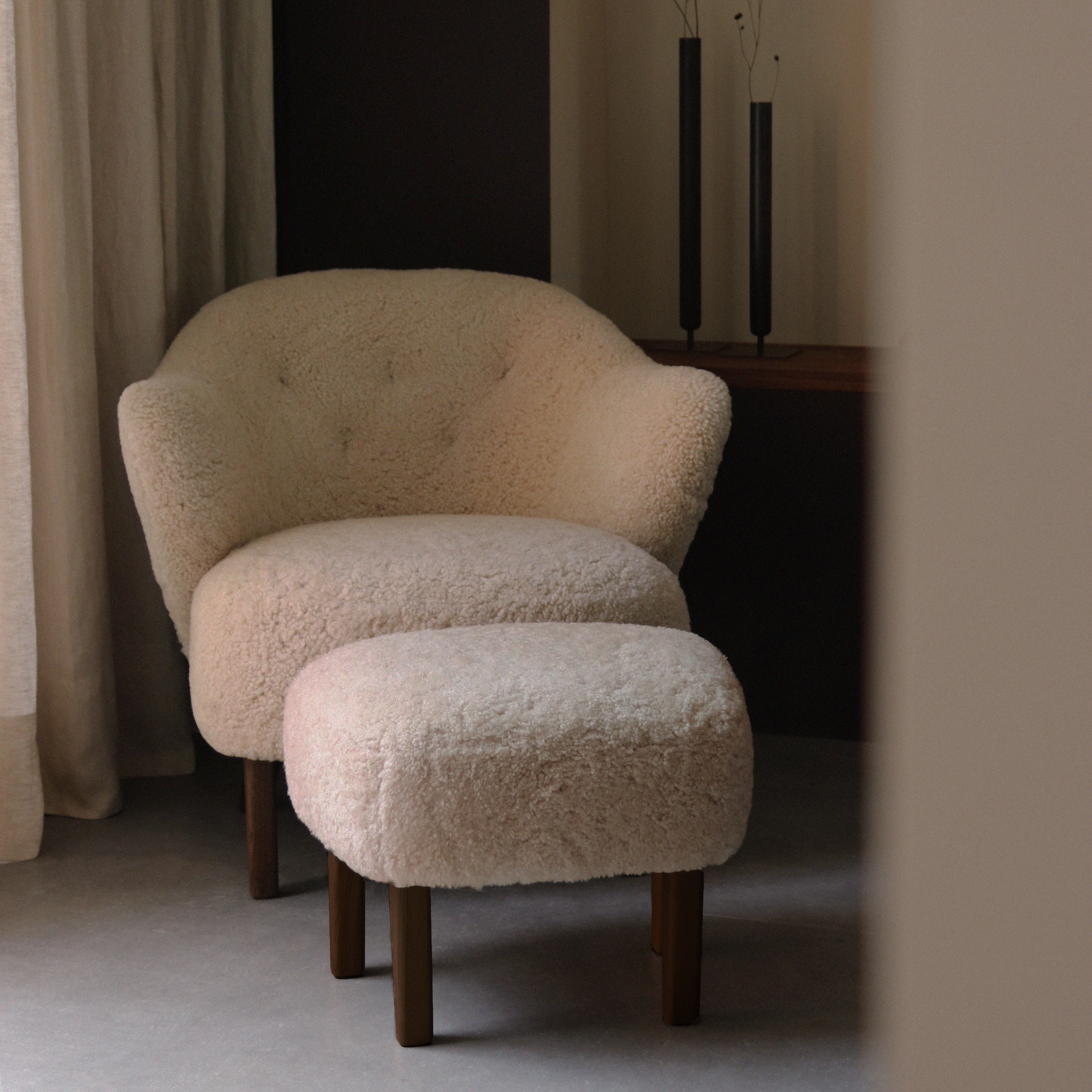Audo Copenhagen Ingeborg Lounge Chair Smoked Oak Sahco Zero 1 - KANSO