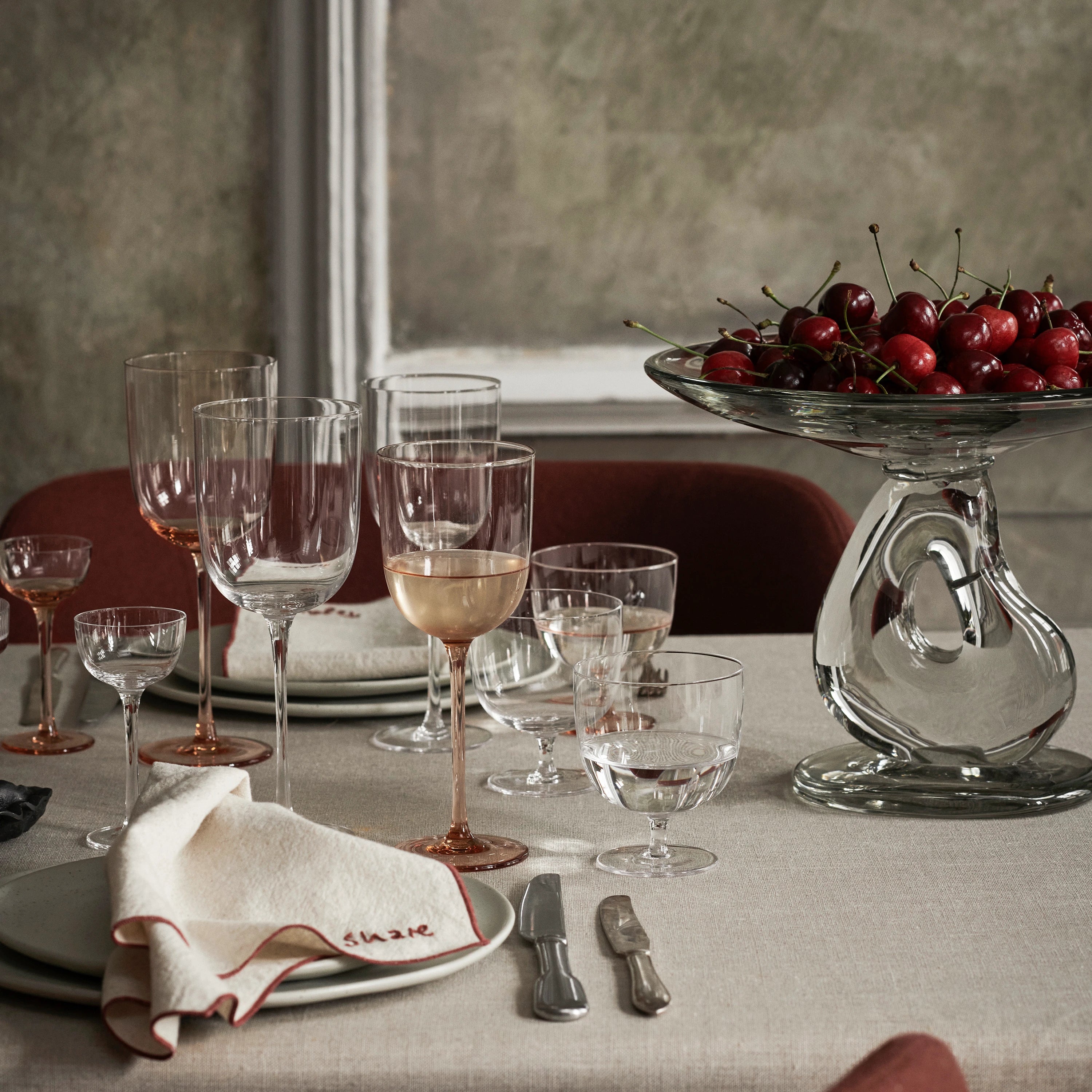 Ferm Living Damo Glass Centerpiece Clear Ø30 - KANSO