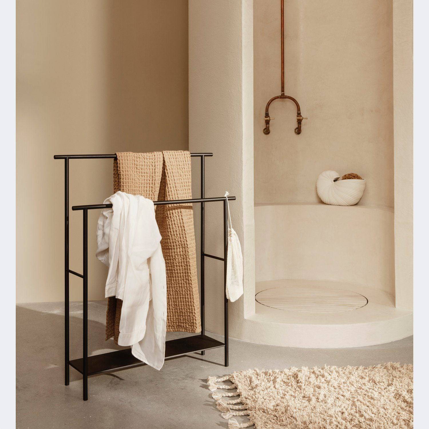 Ferm Living Dora Towel Stand Black - KANSO#Color_Black