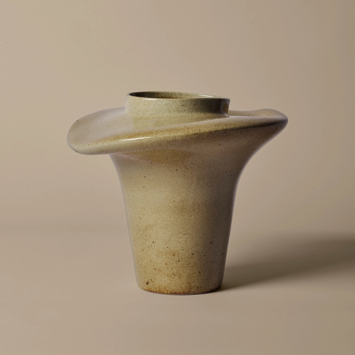 Ferm Living Evio Vase Elm Green Large#Color_Elm Green
