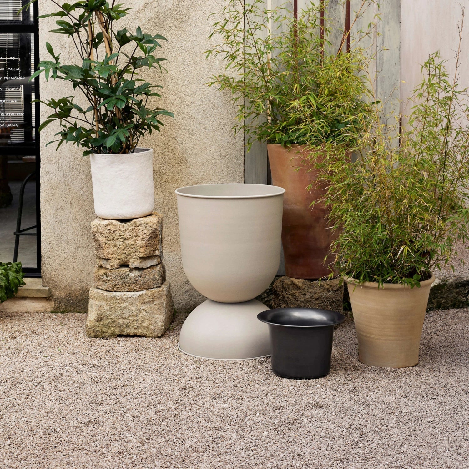 Ferm Living Hourglass Pot, Cashmere Large - KANSO