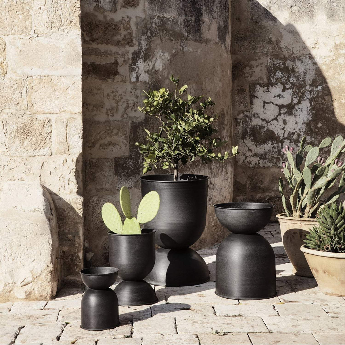 Ferm Living Hourglass Pot