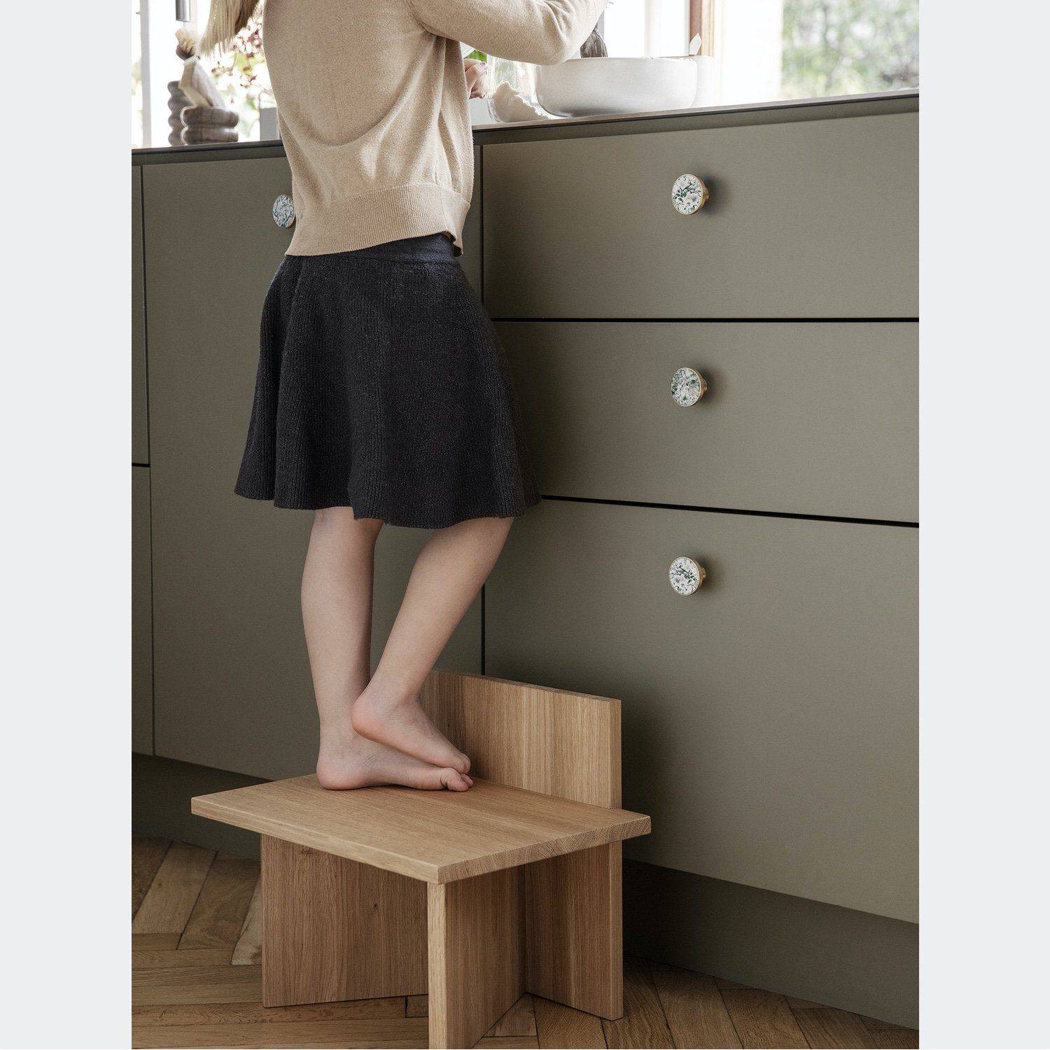 Ferm Living Oblique Stool Oak - KANSO#Color_Oak