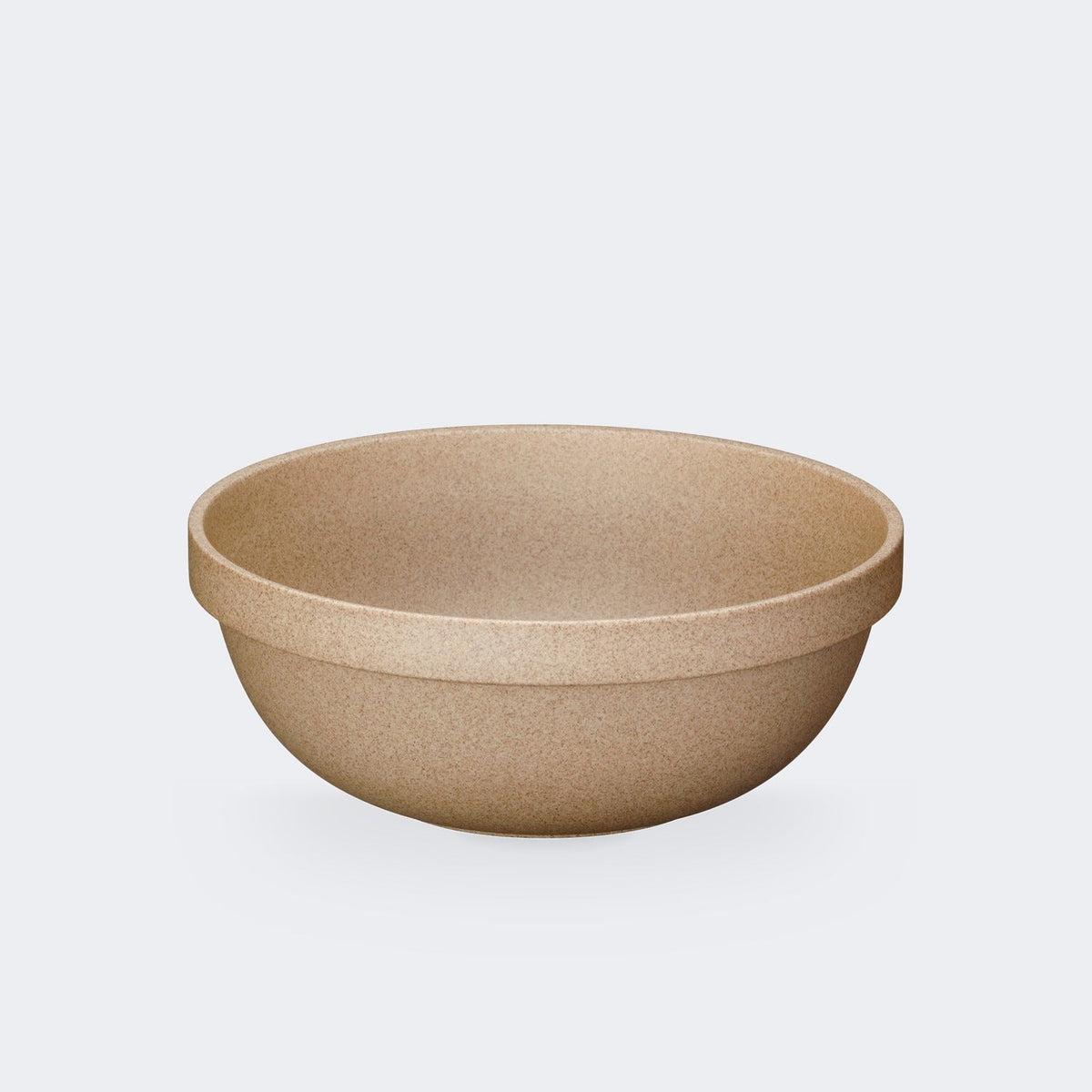 Hasami Porcelain Mid Deep Round Bowl in Natural 7"