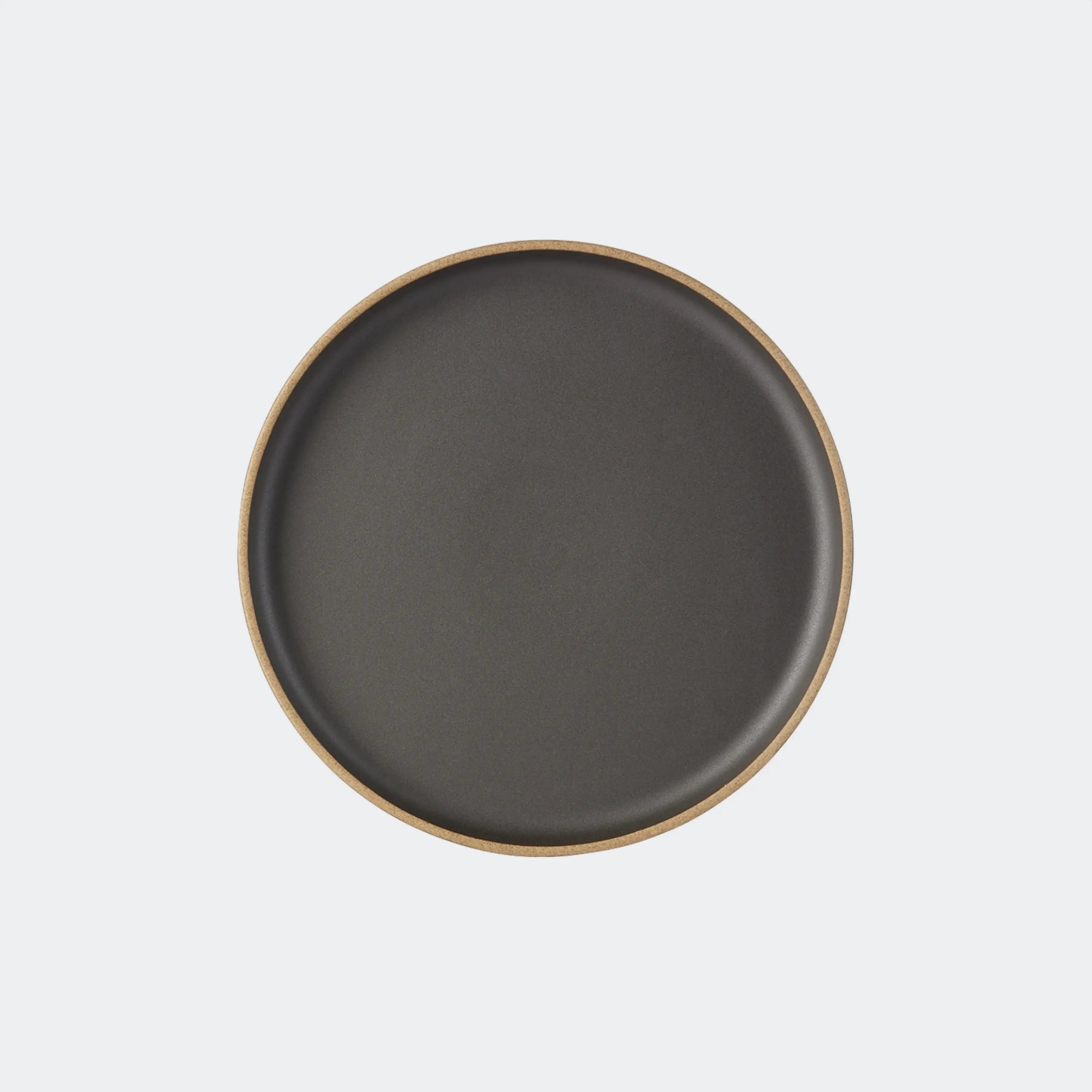 Hasami Porcelain Plate in Black - KANSO