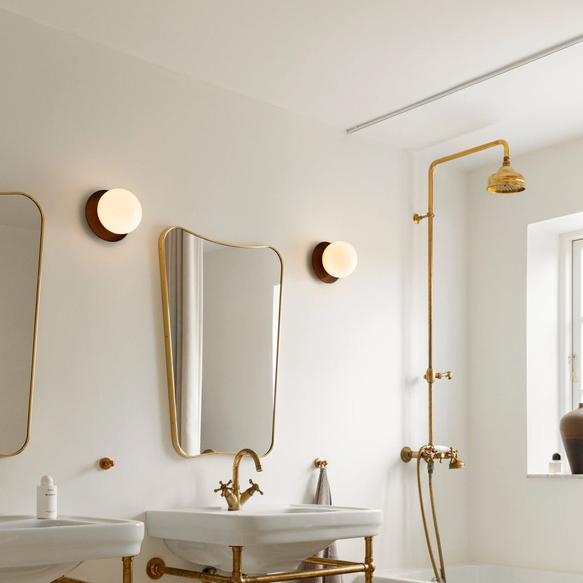Nuura Liila 1 Wall Light Medium, Dark Bronze / Opal - KANSO#Finish_Dark Bronze / Opal