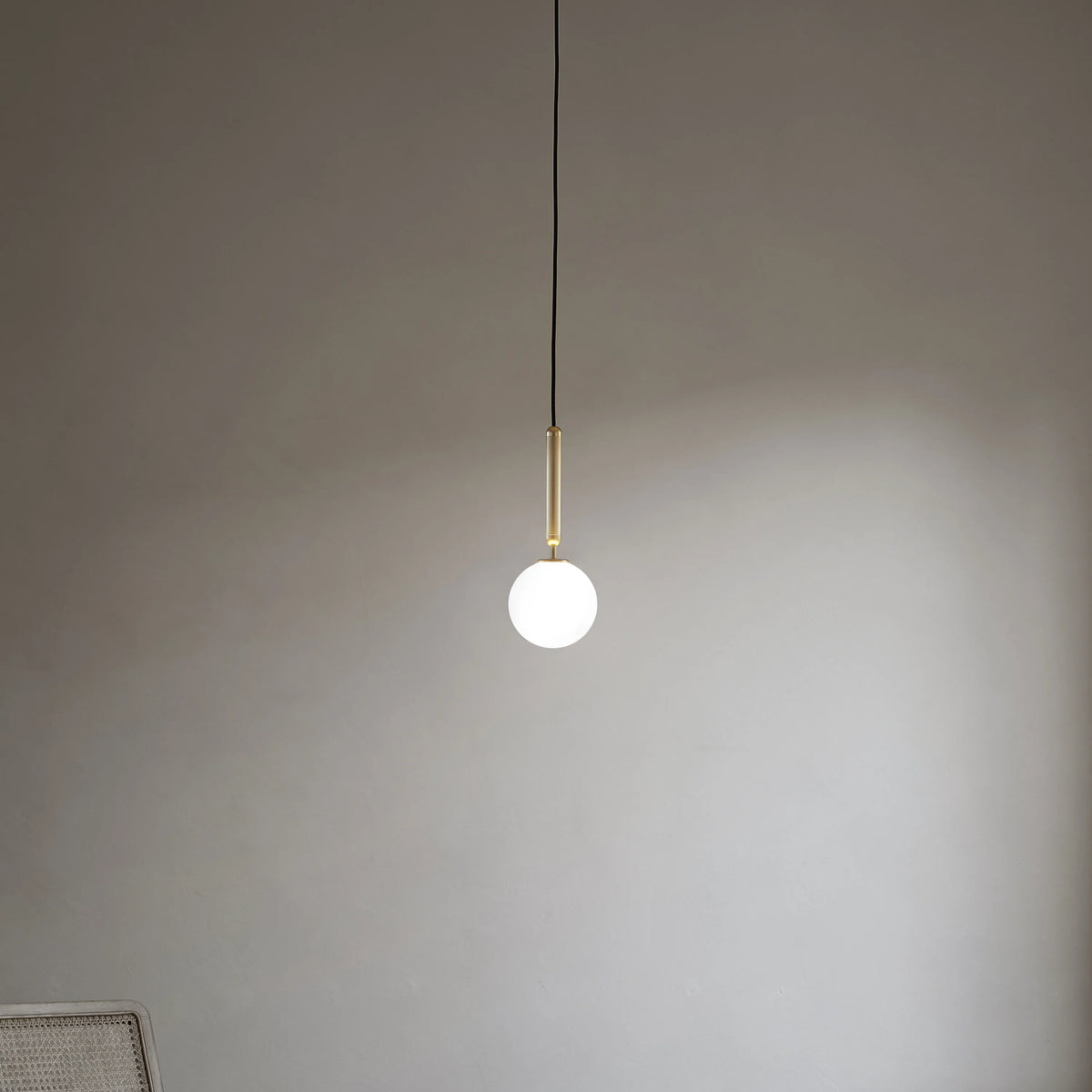 Nuura Miira 1, Brass / Opal - KANSO#Finish_Brass / Opal