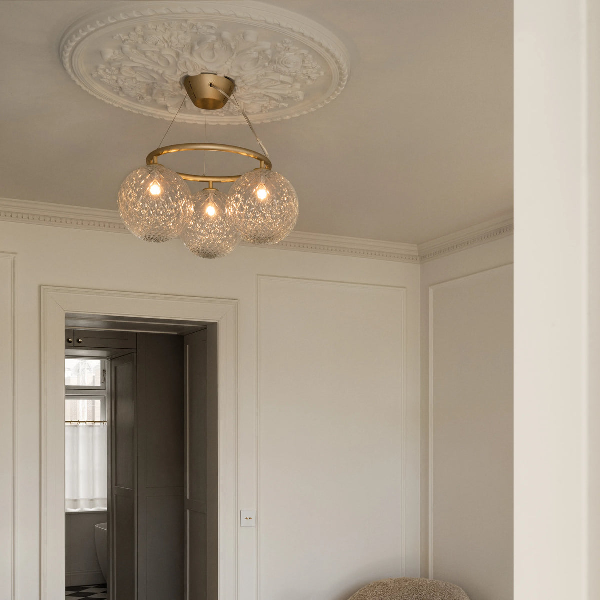 Nuura Miira 3 Circular Chandelier, Brass / Optic Clear - KANSO#Finish_Brass / Optic Clear