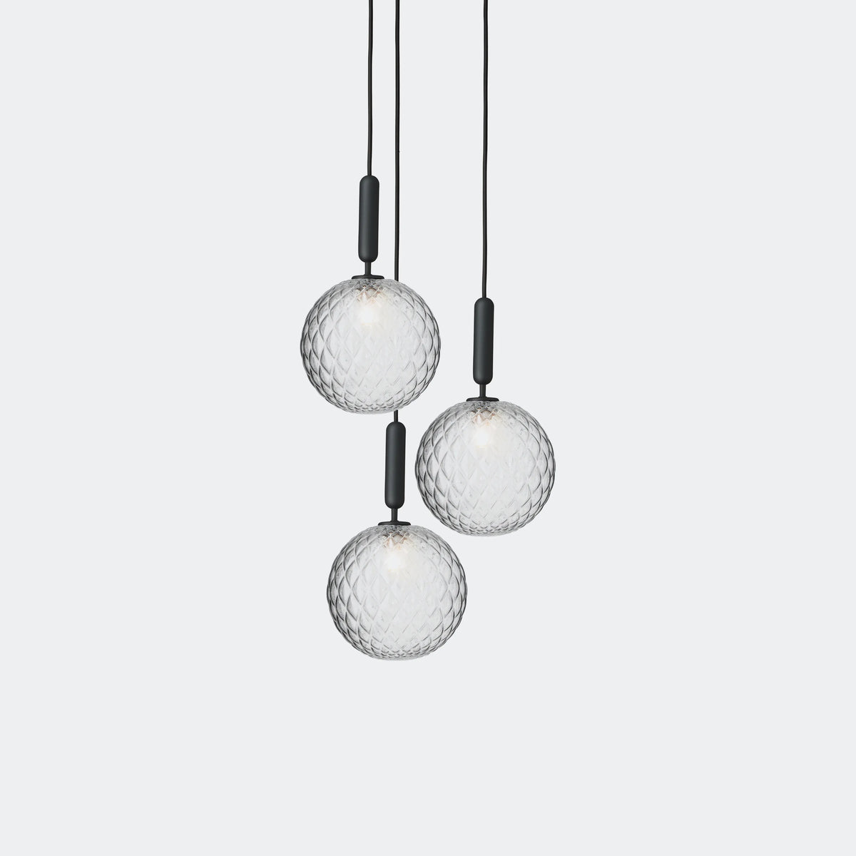 Nuura Miira 3 Large Chandelier, Rock Grey / Optic Clear - KANSO#Finish_Rock Grey / Optic Clear
