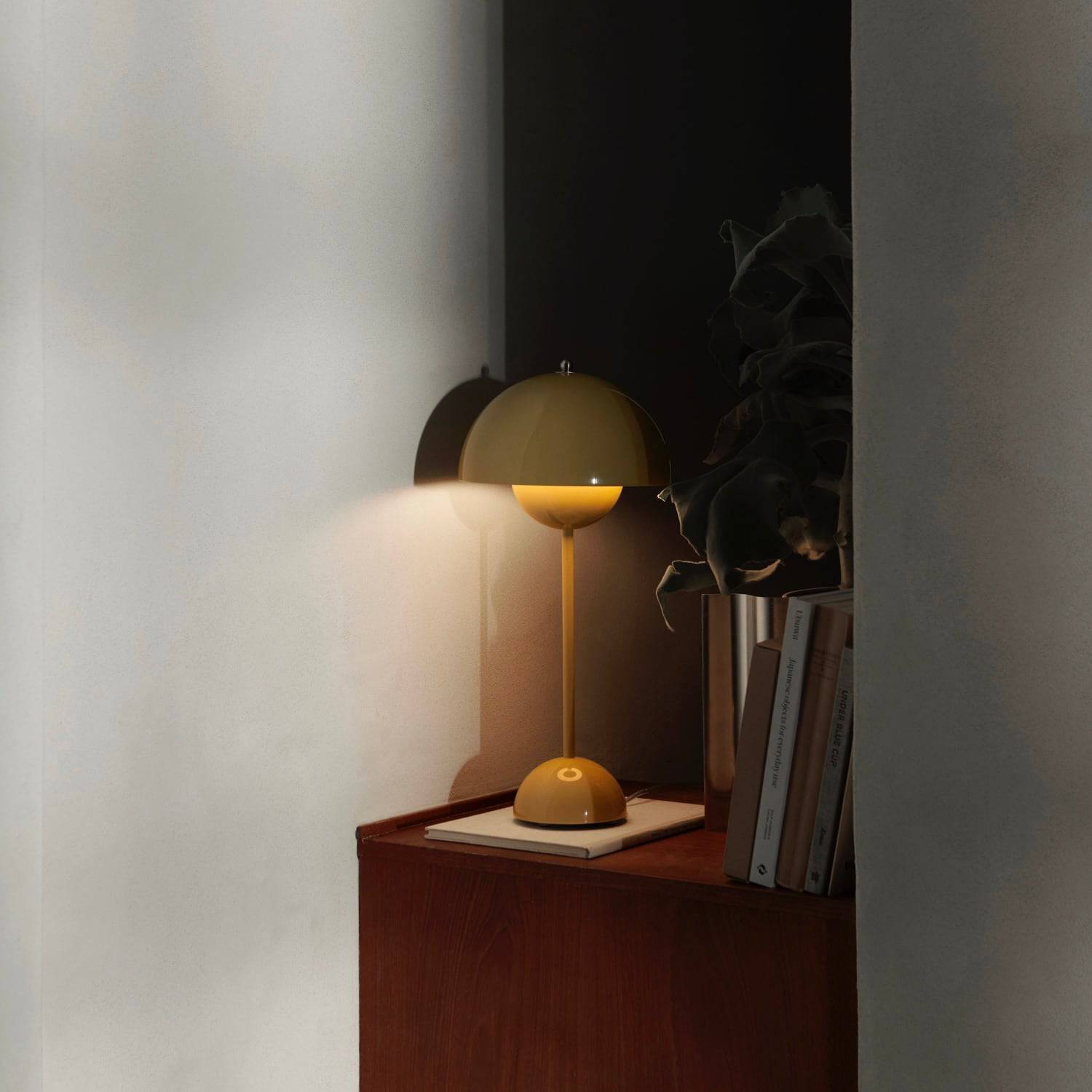 &Tradition Flowerpot VP3 Table Lamp Mustard - KANSO#Color_Mustard