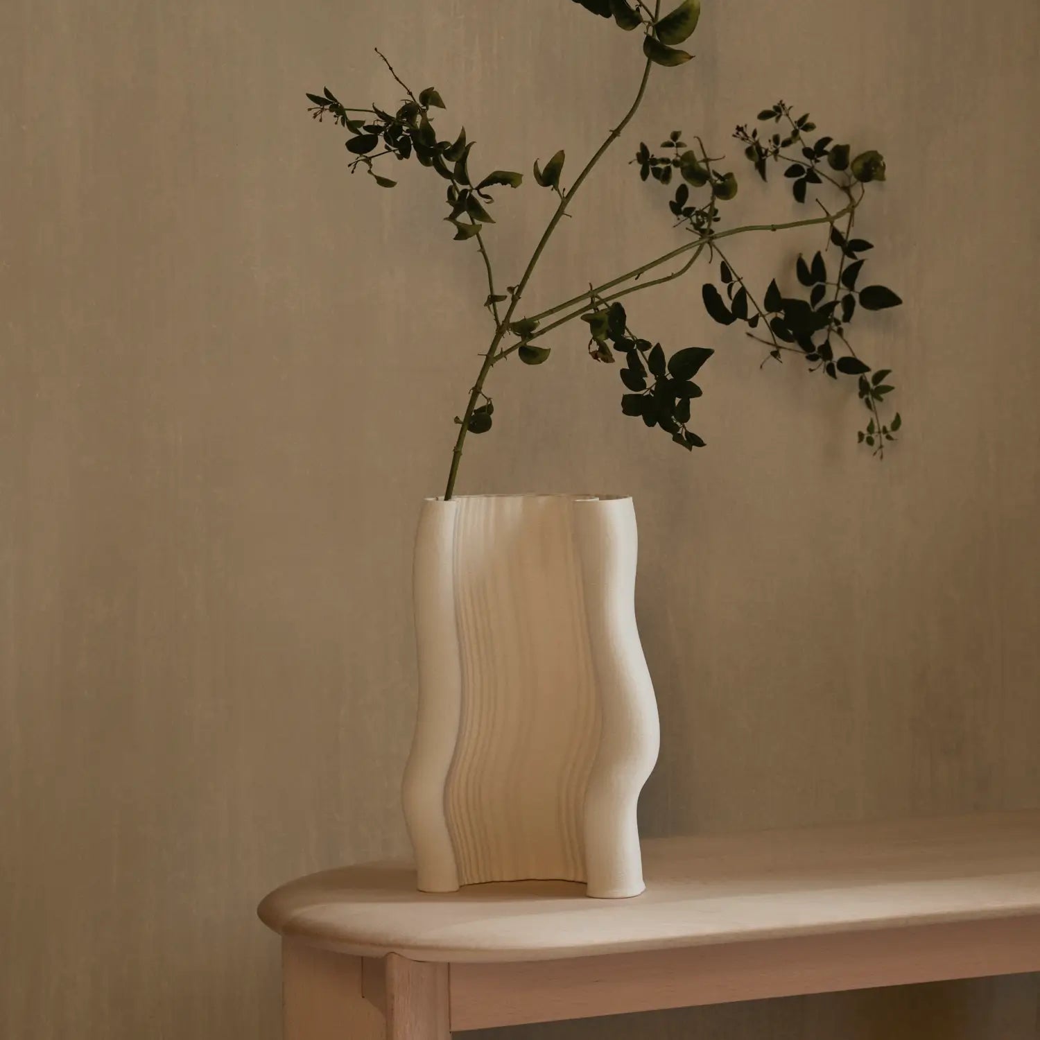 Ferm Living Moire Vase - KANSO