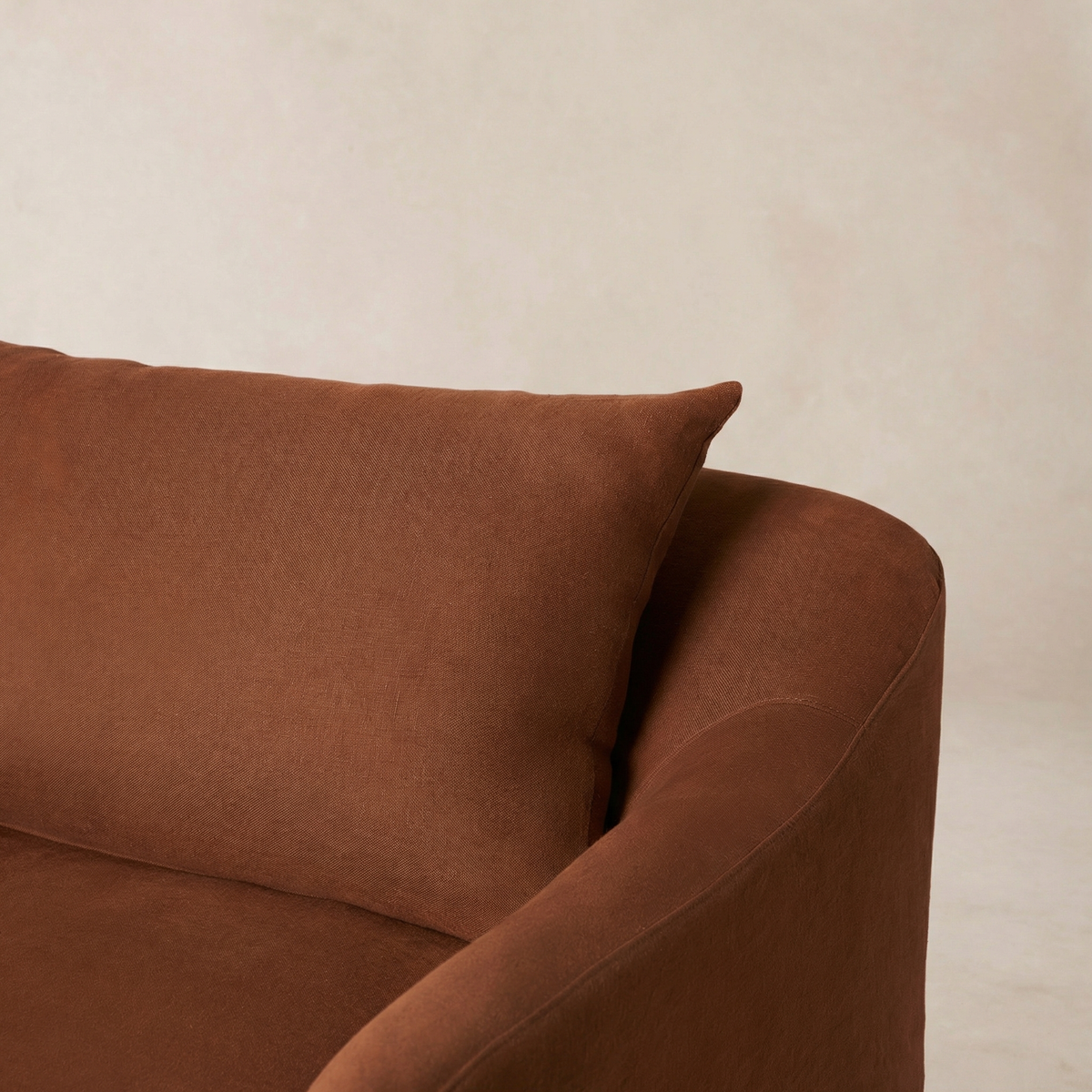 House of Leon Antwerp Sofa#Color_Rust