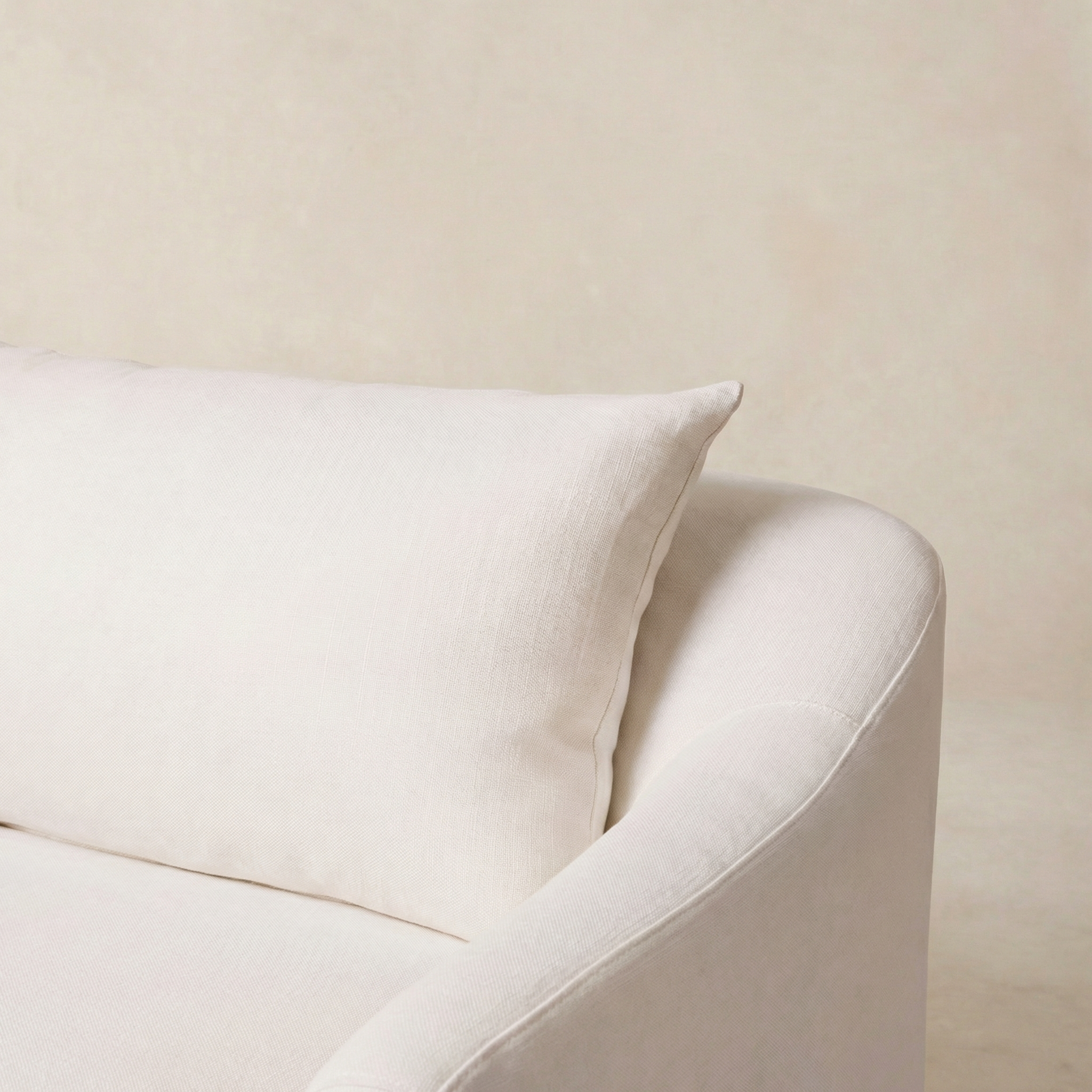 House of Leon Antwerp Sofa#Color_Bone