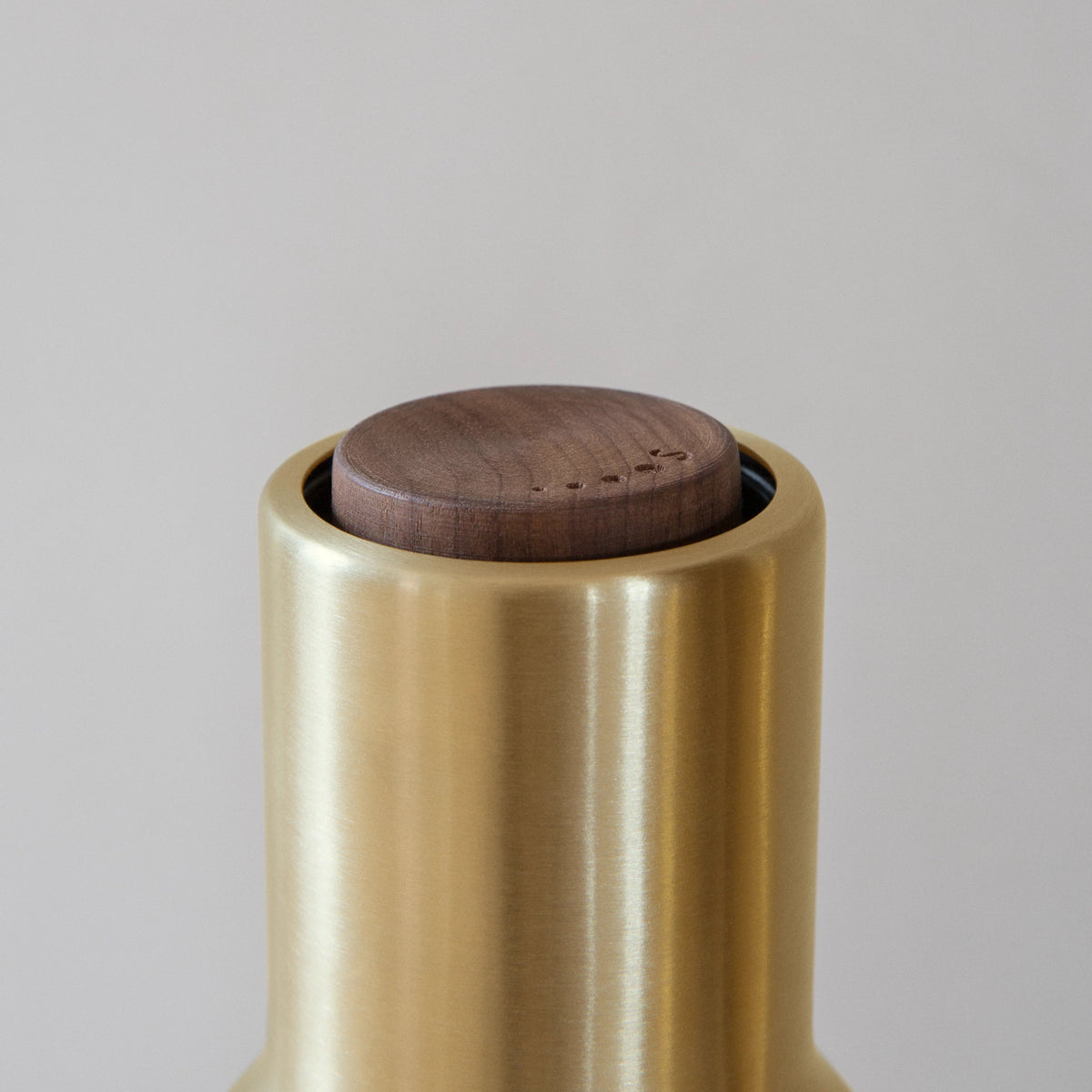 Audo Copenhagen Bottle Grinders, Set of 2 Brass, Brushed Walnut - KANSO#Color_Brass, Brushed / Walnut