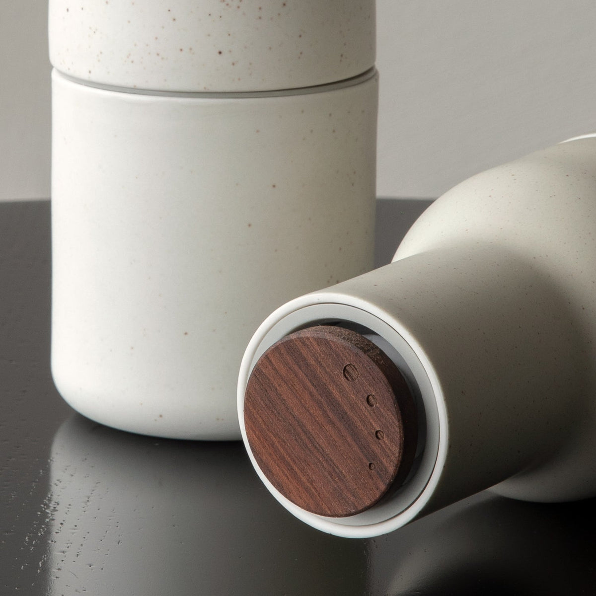 Audo Copenhagen Bottle Grinders, Set of 2 Ceramic - KANSO#Color_Ceramic