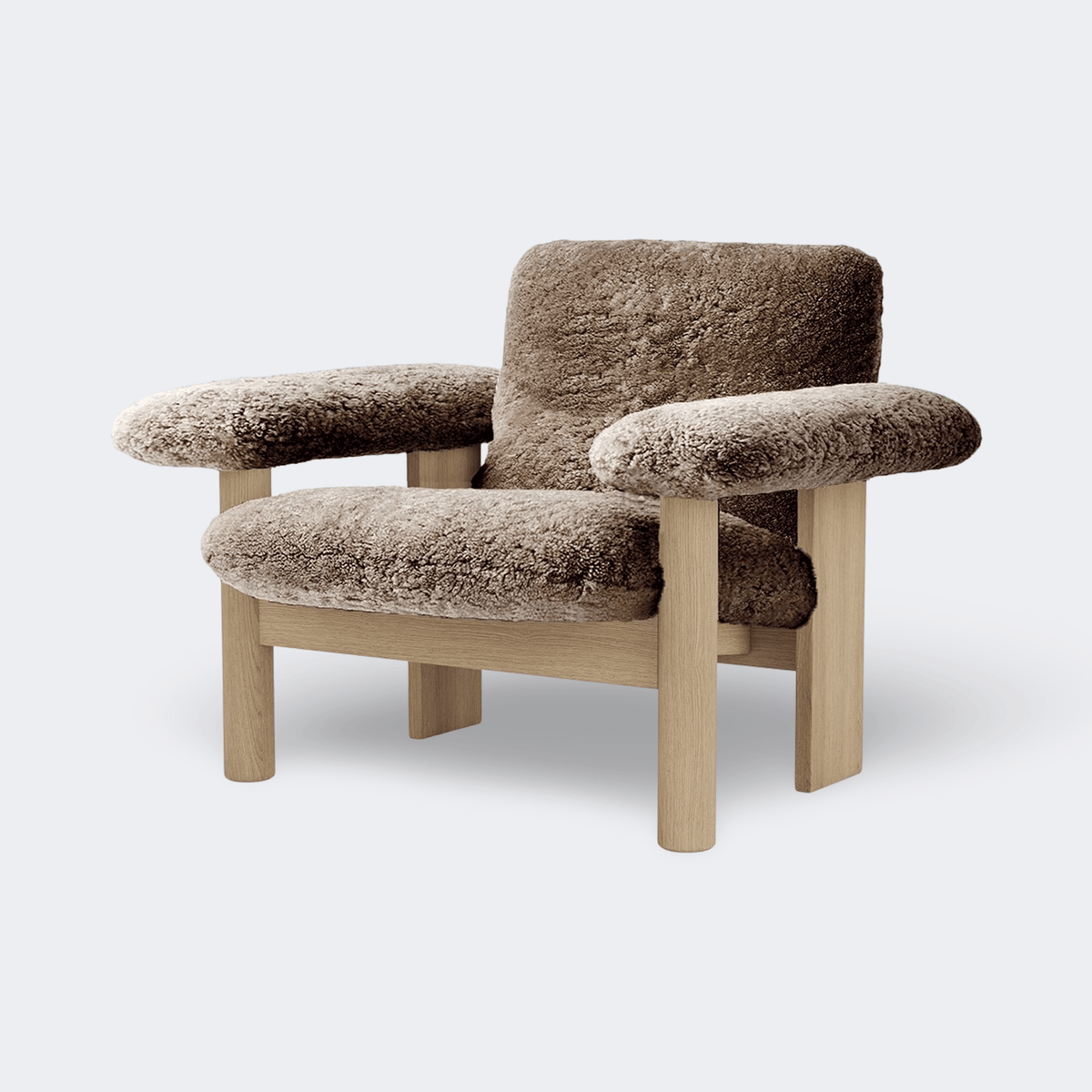 Audo Copenhagen Brasilia Lounge Chair, Low Back Natural Oak Sheepskin Sahara