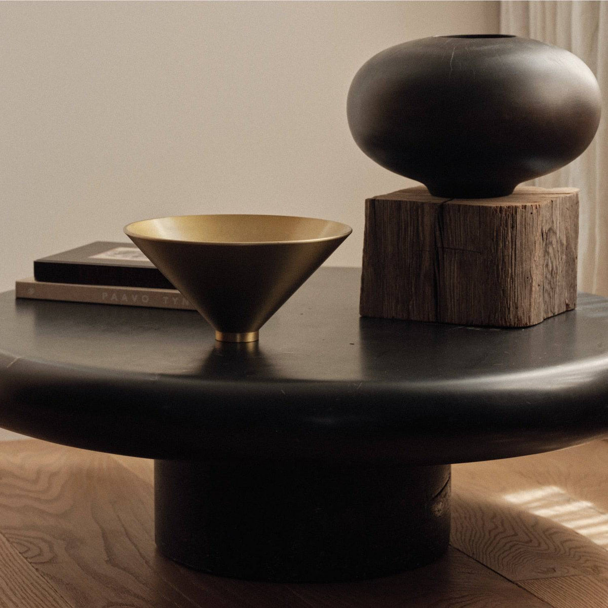 Audo Copenhagen Surround Vase