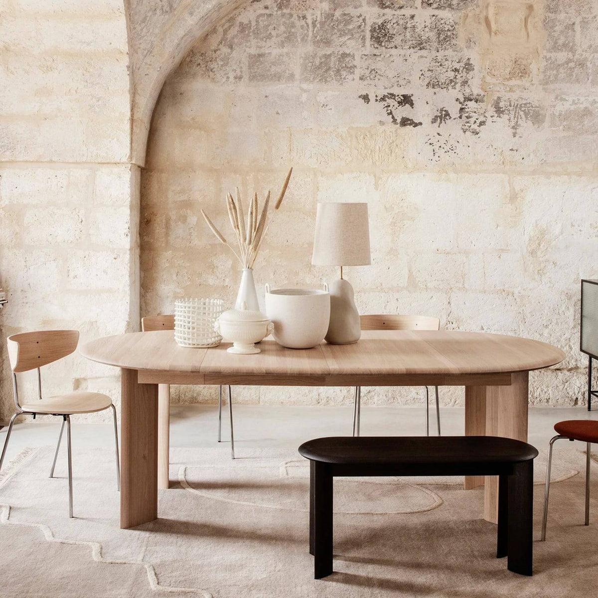 Ferm Living Bevel Table, Extendable Extendable x 2 White Oiled Oak#Color_White Oiled Oak