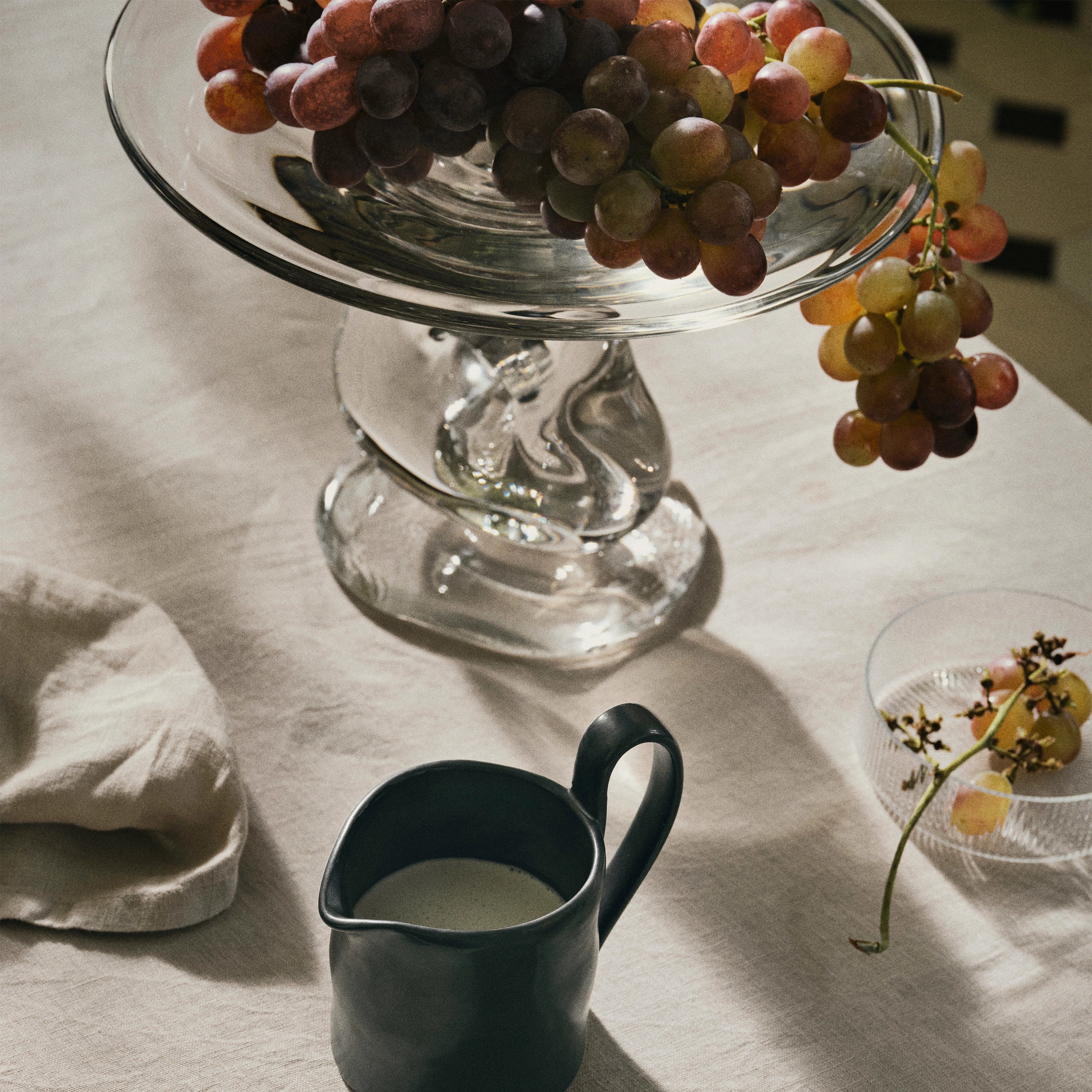 Ferm Living Damo Glass Centerpiece Clear Ø30 - KANSO
