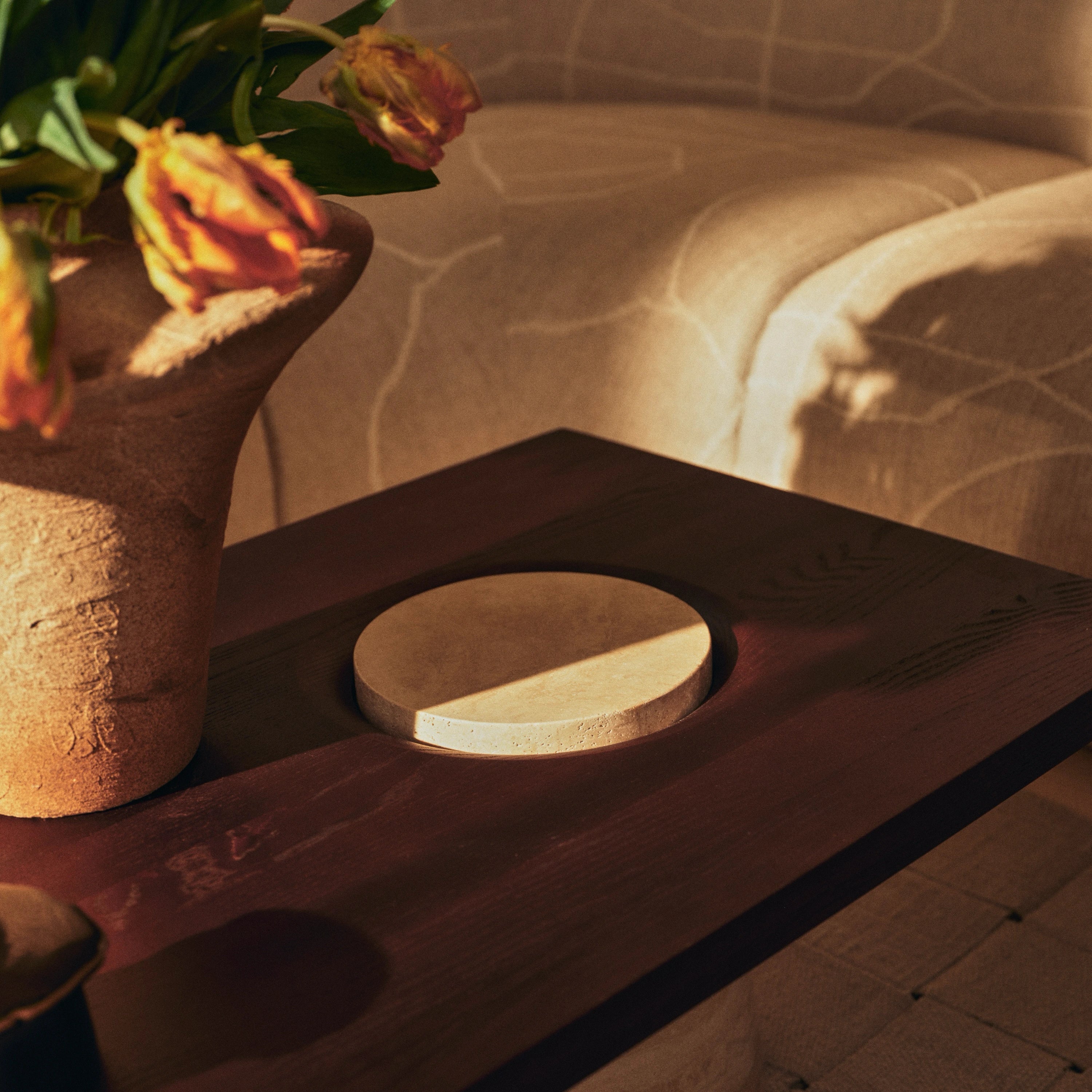 Ferm Living Evio Vase Burnt Umber Large