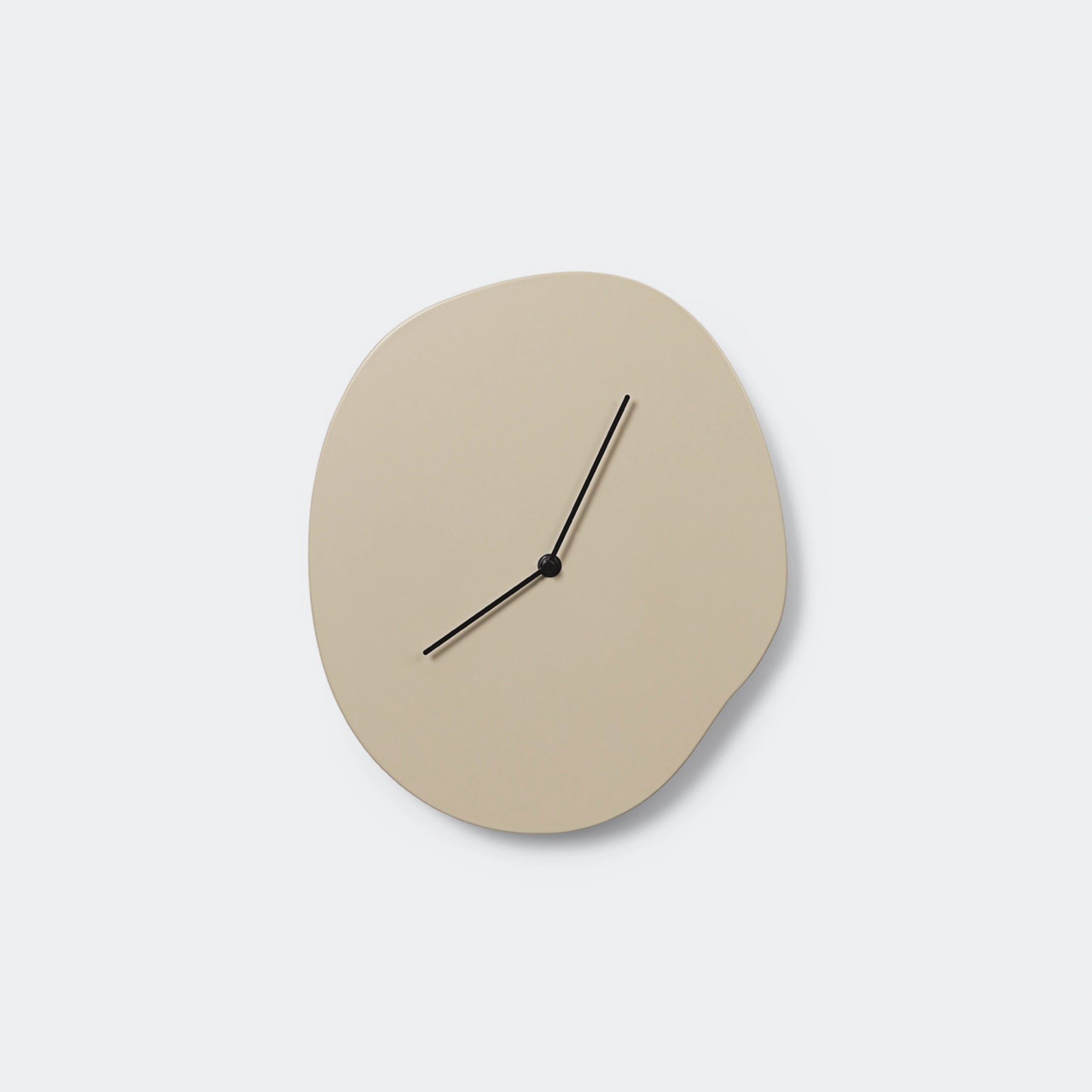 Ferm Living Melt Wall Clock Blue - KANSO#color_cashmere