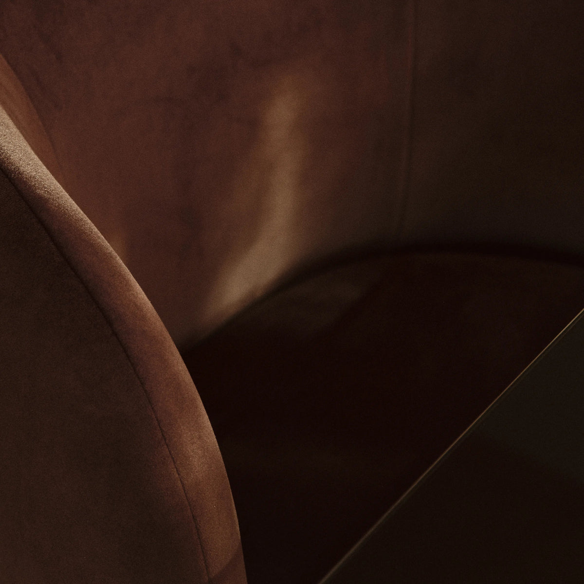 ferm Living Rico Club Chair - Swivel Base, Rich Velvet Coffee - KANSO#Color_Rich Velvet Coffee