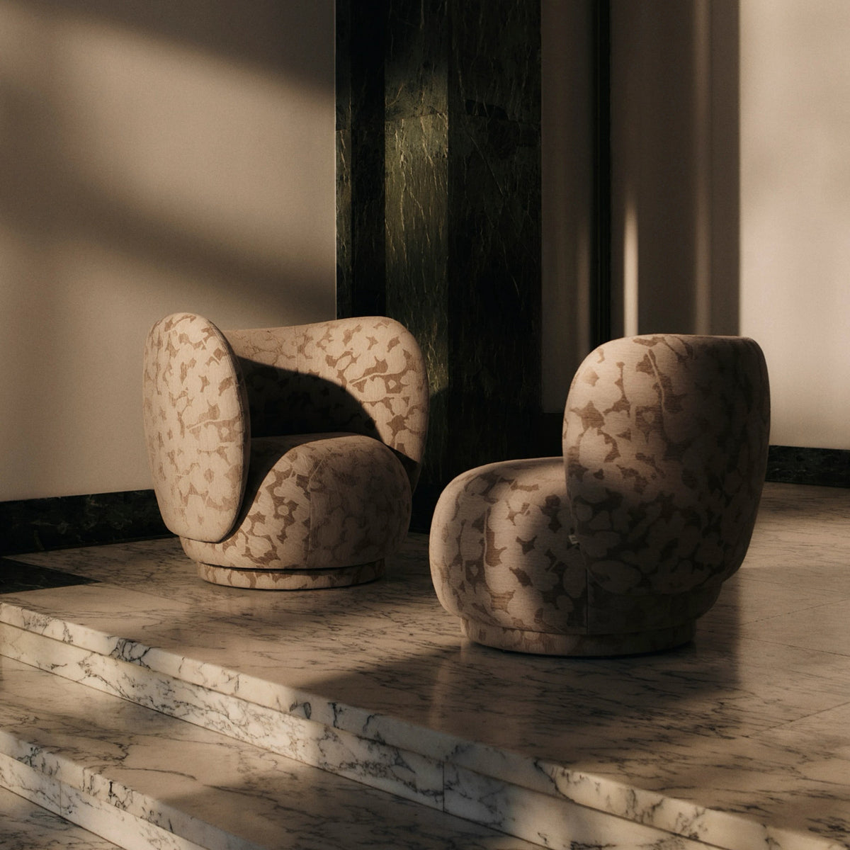 Ferm Living Rico Piccolo Lounge Chair Cilla Taupe#Color_Cilla Taupe