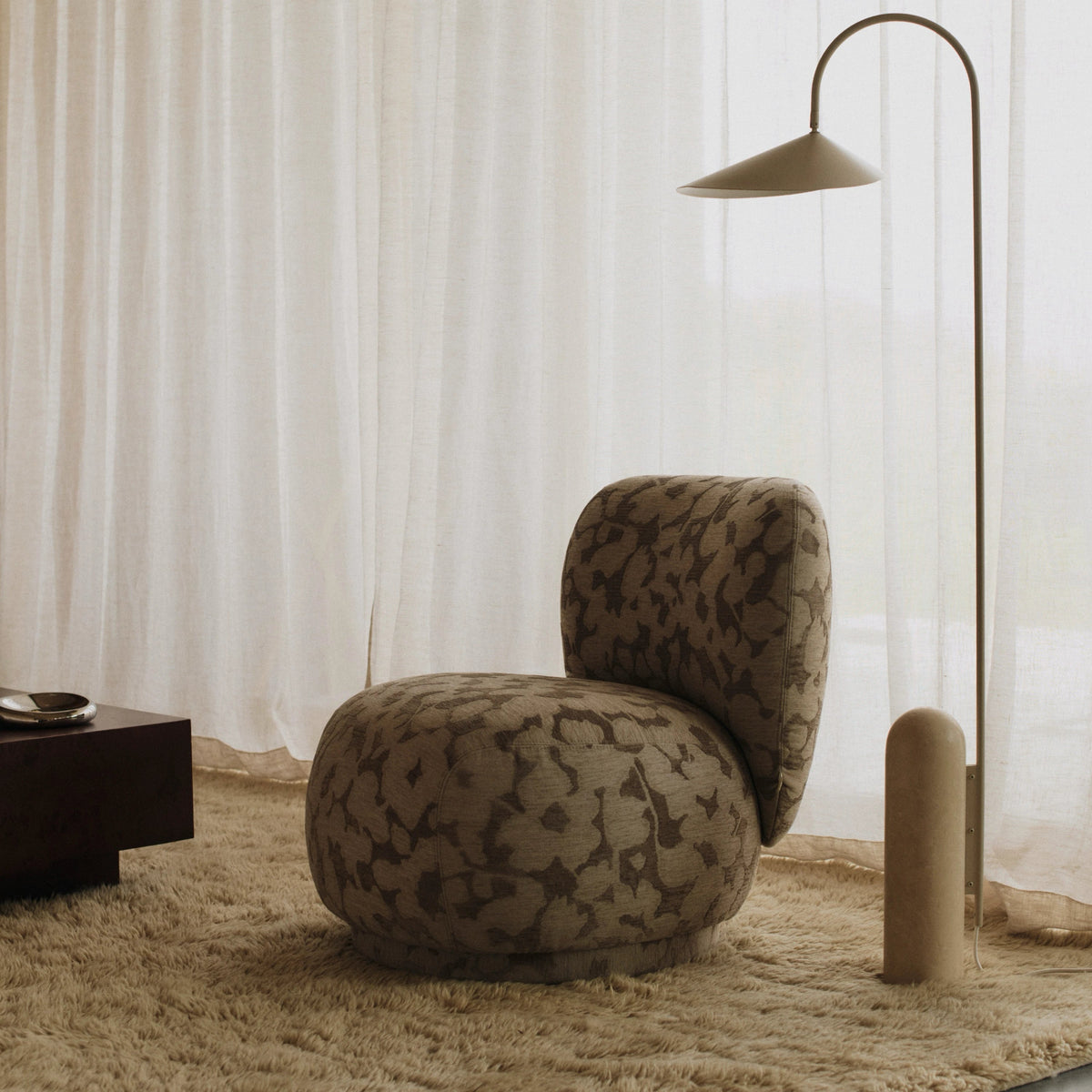 Ferm Living Rico Piccolo Lounge Chair Cilla Taupe#Color_Cilla Taupe