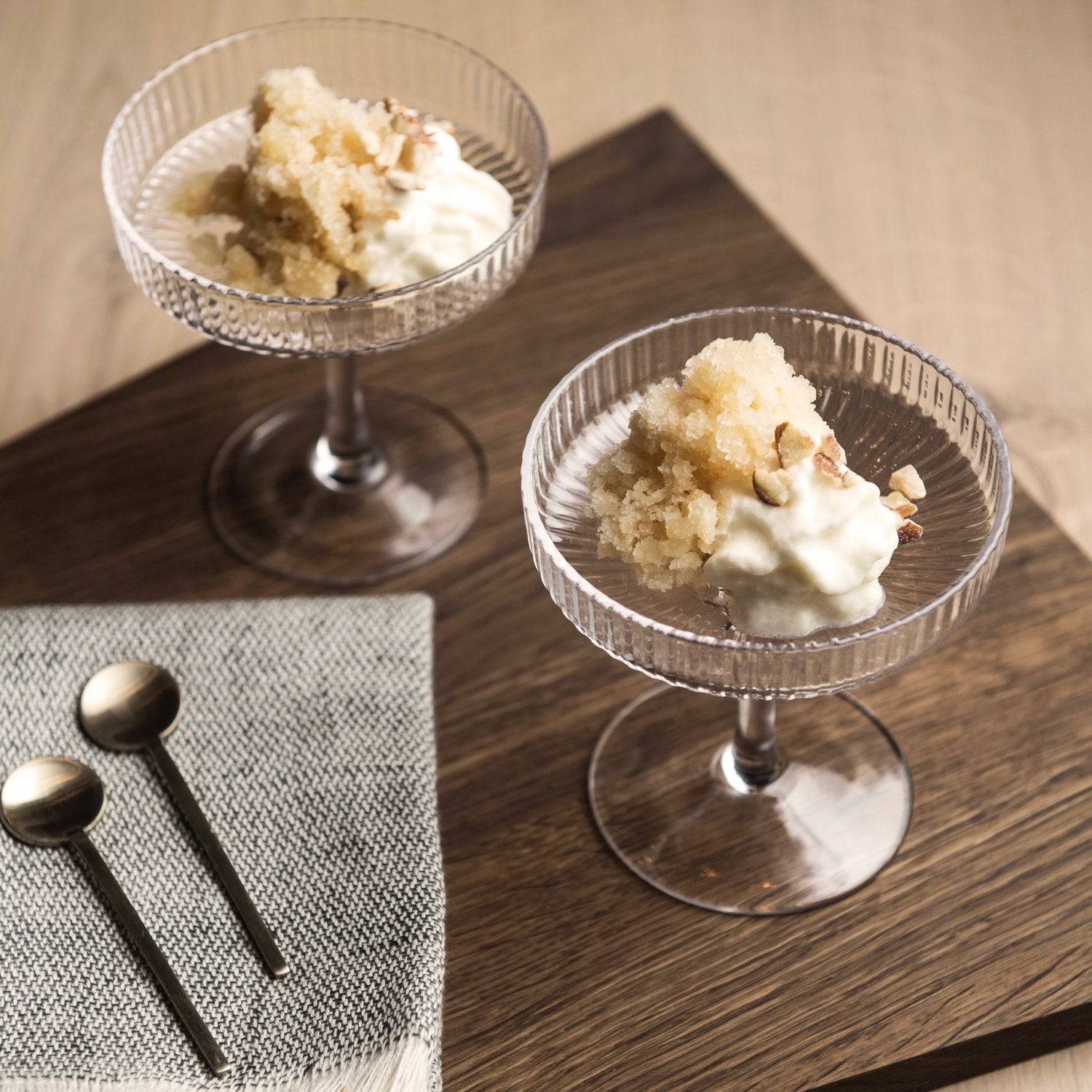 Ferm Living Ripple Champagne Saucers, Set of 2 Clear - KANSO#color_clear