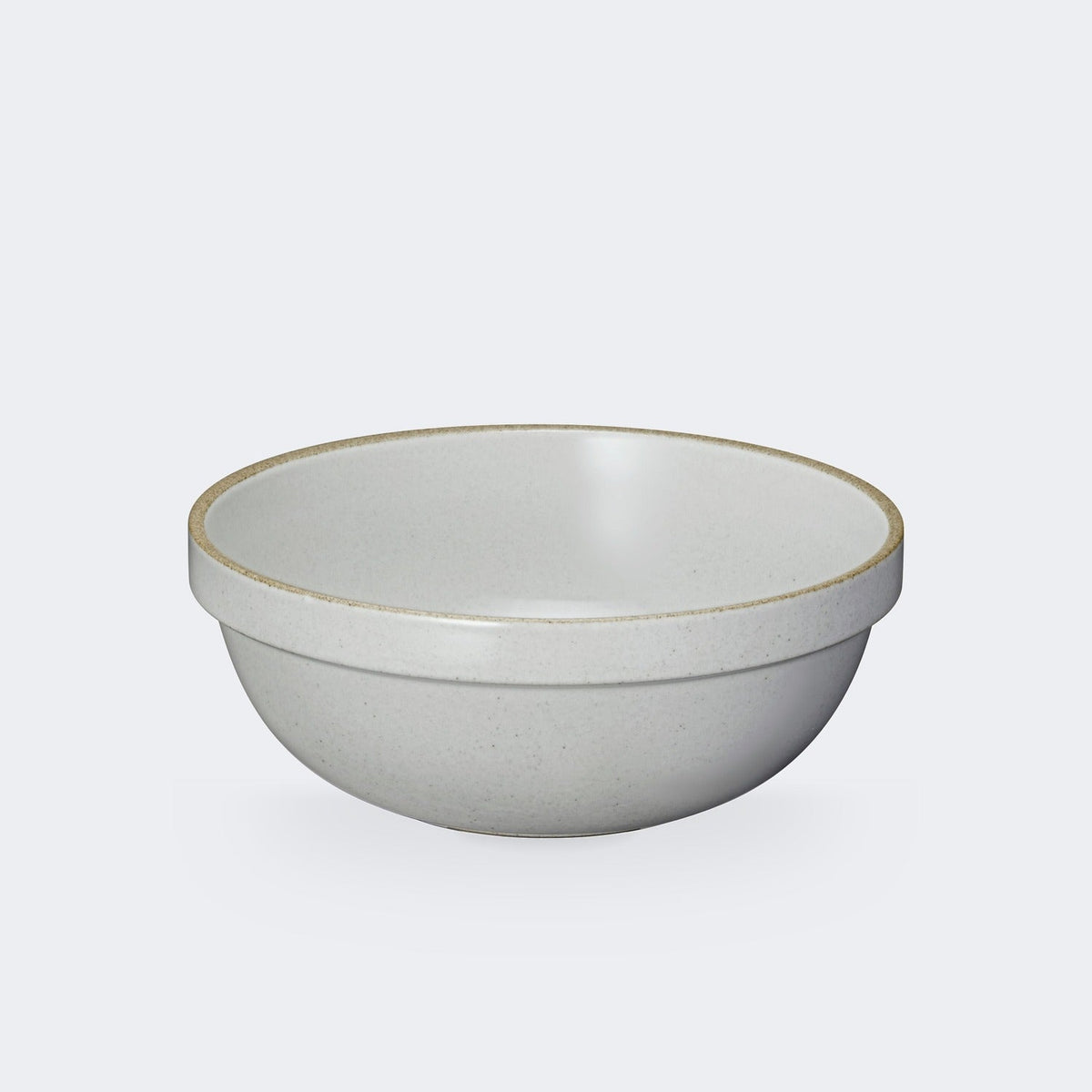 Hasami Porcelain Mid Deep Round Bowl in Gloss Gray 7"