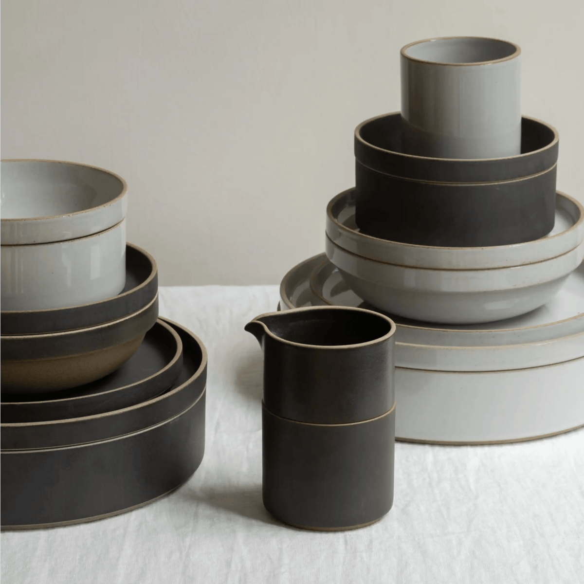 Hasami Porcelain Plate in Black