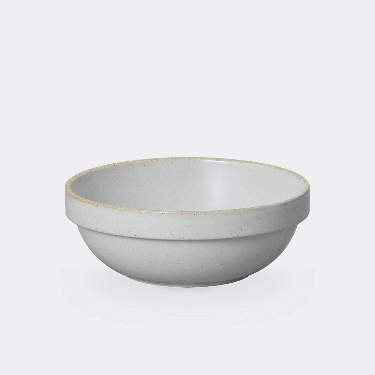 Hasami Porcelain Round Bowl in Gloss Gray 5"