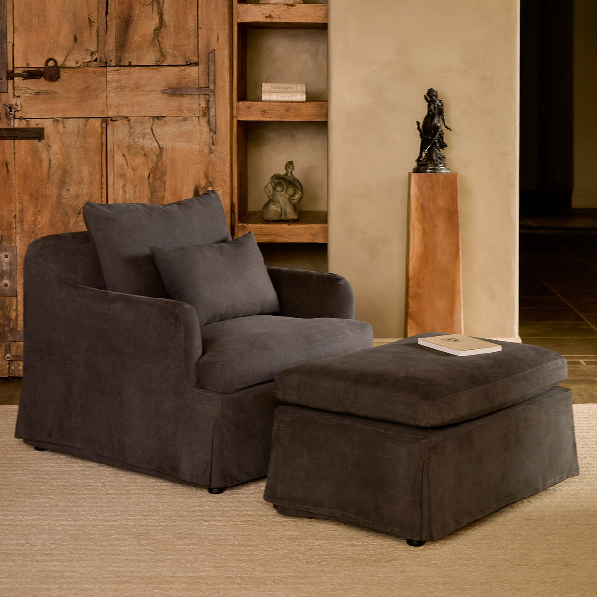 House of Leon Antwerp Ottoman#Color_Vintage Black