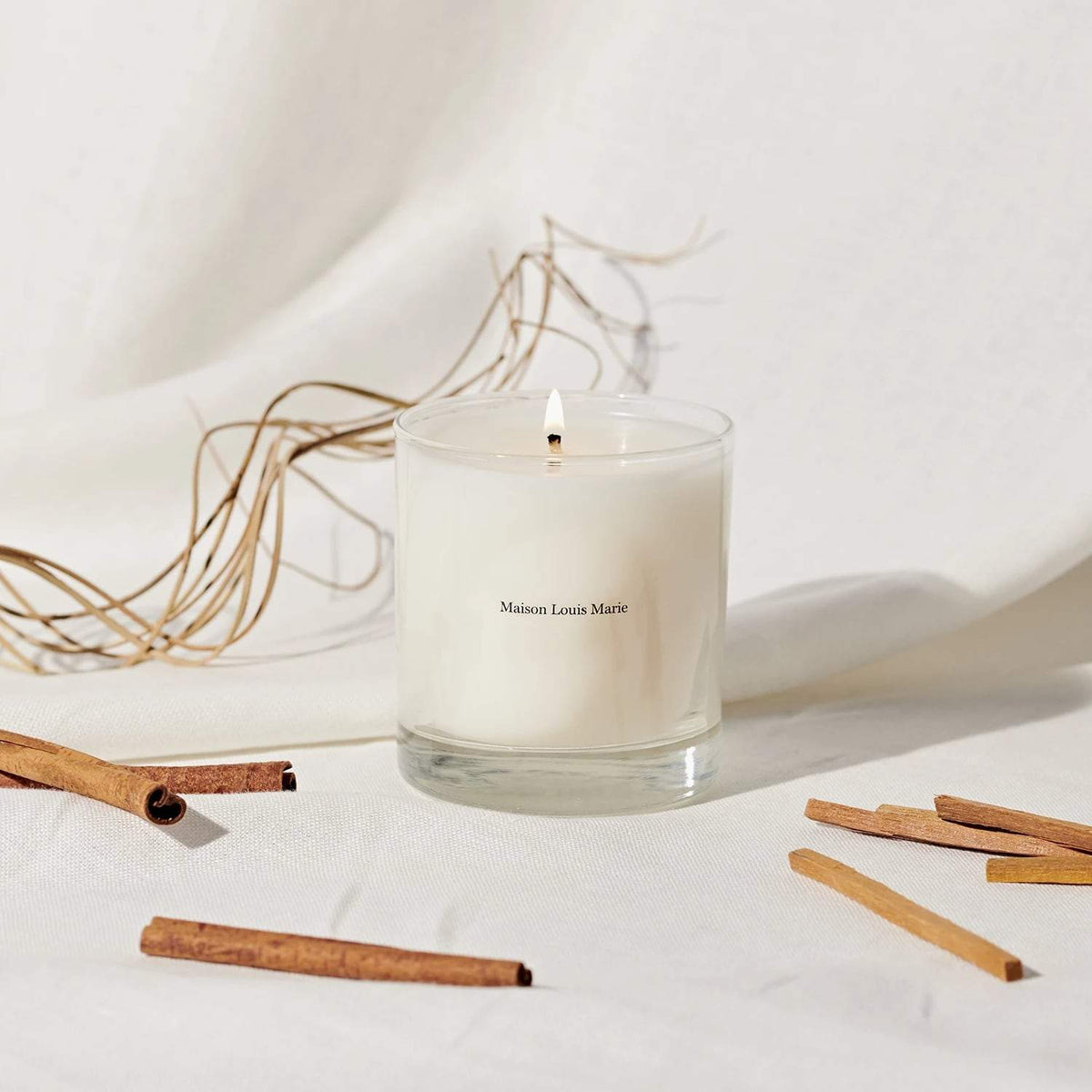 Maison Louis Marie No.04 Bois De Balincourt Candle