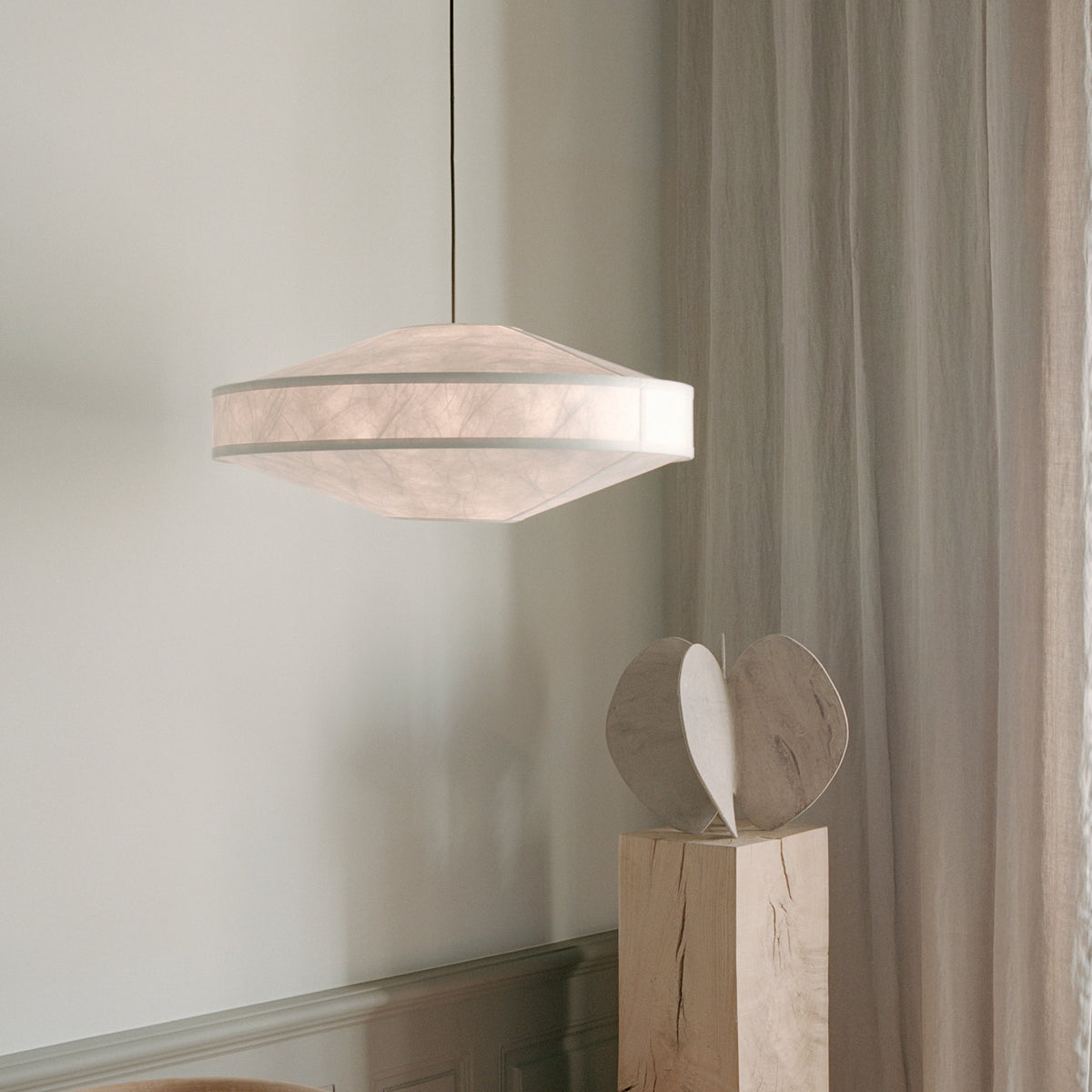 New Works Kite Pendant White Tyvek Ø75#Color_White Tyvek