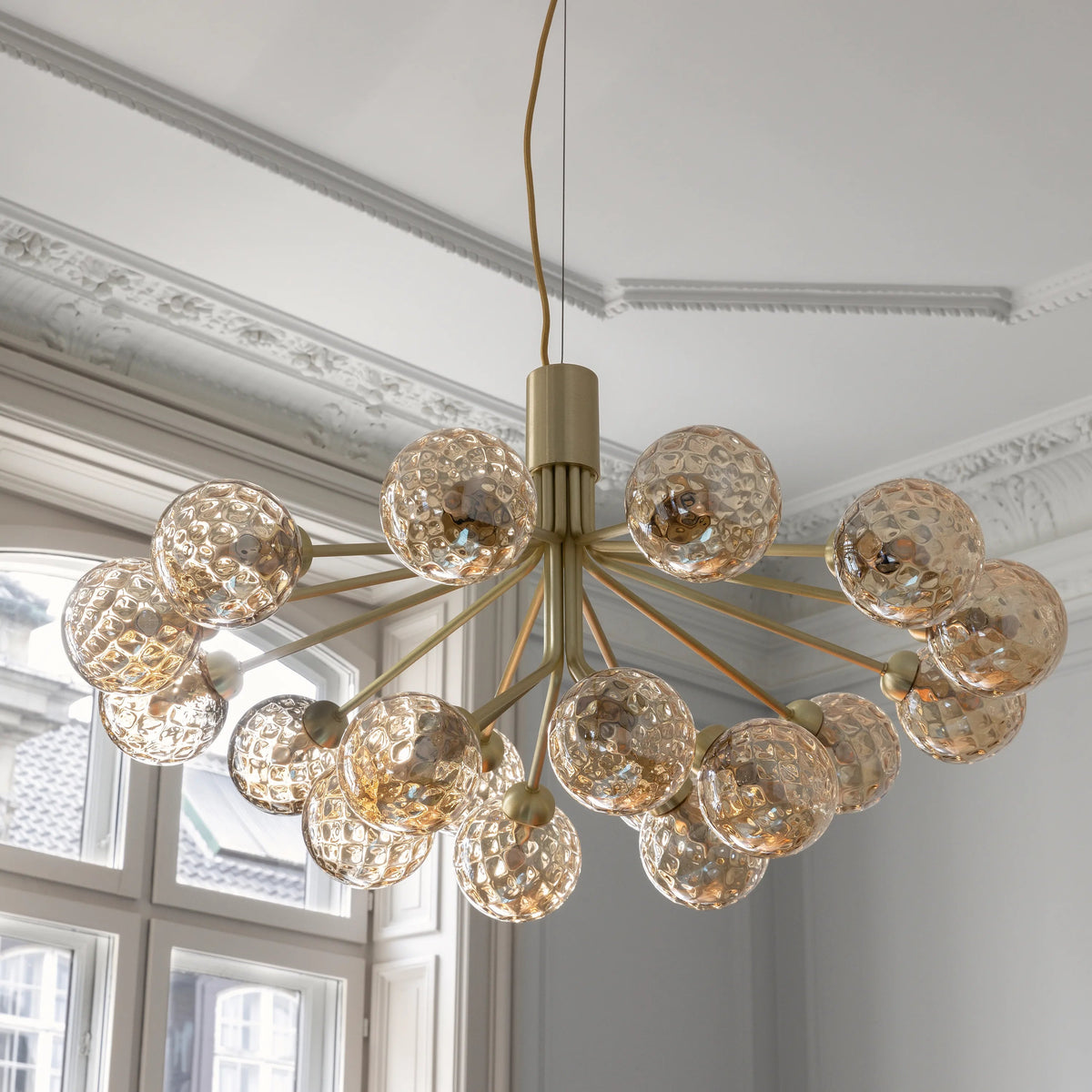 Nuura Apiales 18 Chandelier, Brushed Brass / Optic Gold - KANSO#Finish_Brushed Brass / Optic Gold