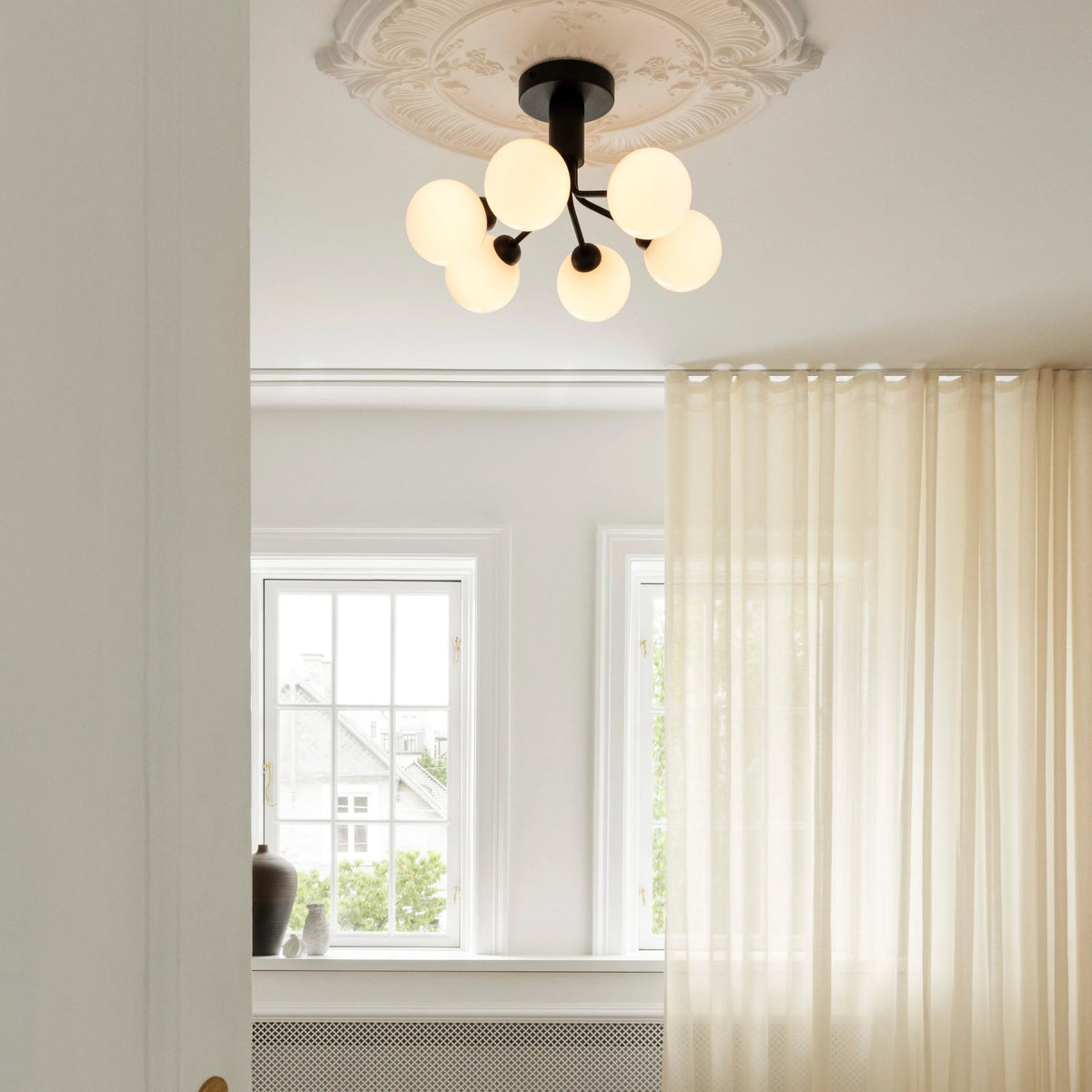 Nuura Apiales 6 Ceiling Light, Satin Black / Opal - KANSO#Finish_Satin Black / Opal