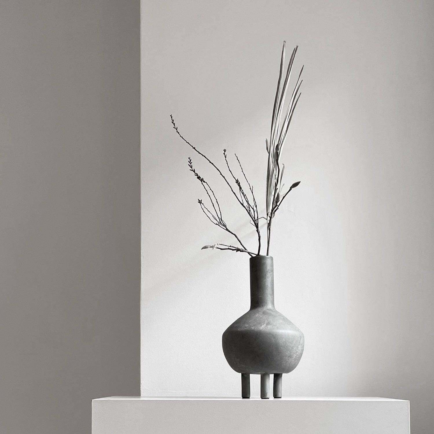 101 Copenhagen Duck Vase, Fat Dark grey - KANSO#Color_Dark grey