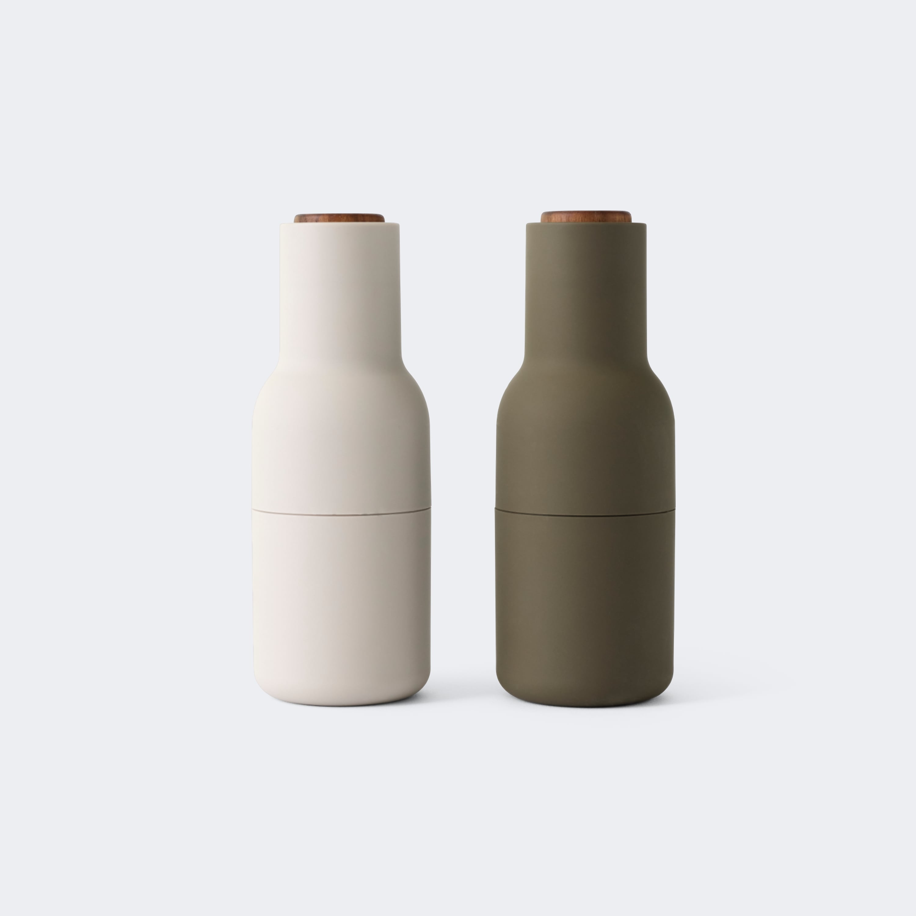 Audo Copenhagen Bottle Grinders, Set of 2 Hunting Green/Beige, Walnut Lid - KANSO#Color_Hunting Green/Beige, Walnut Lid