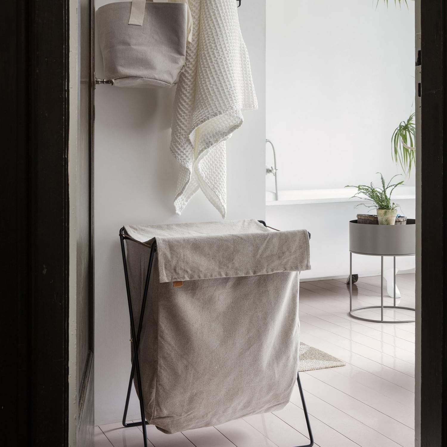Ferm Living Herman Laundry Stand - KANSO